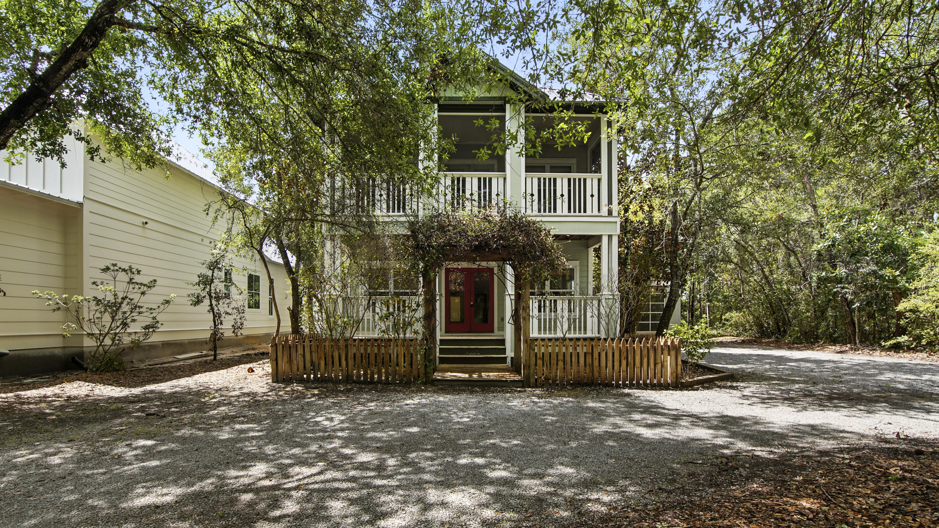 DAUGHETTES AMENDED - Residential