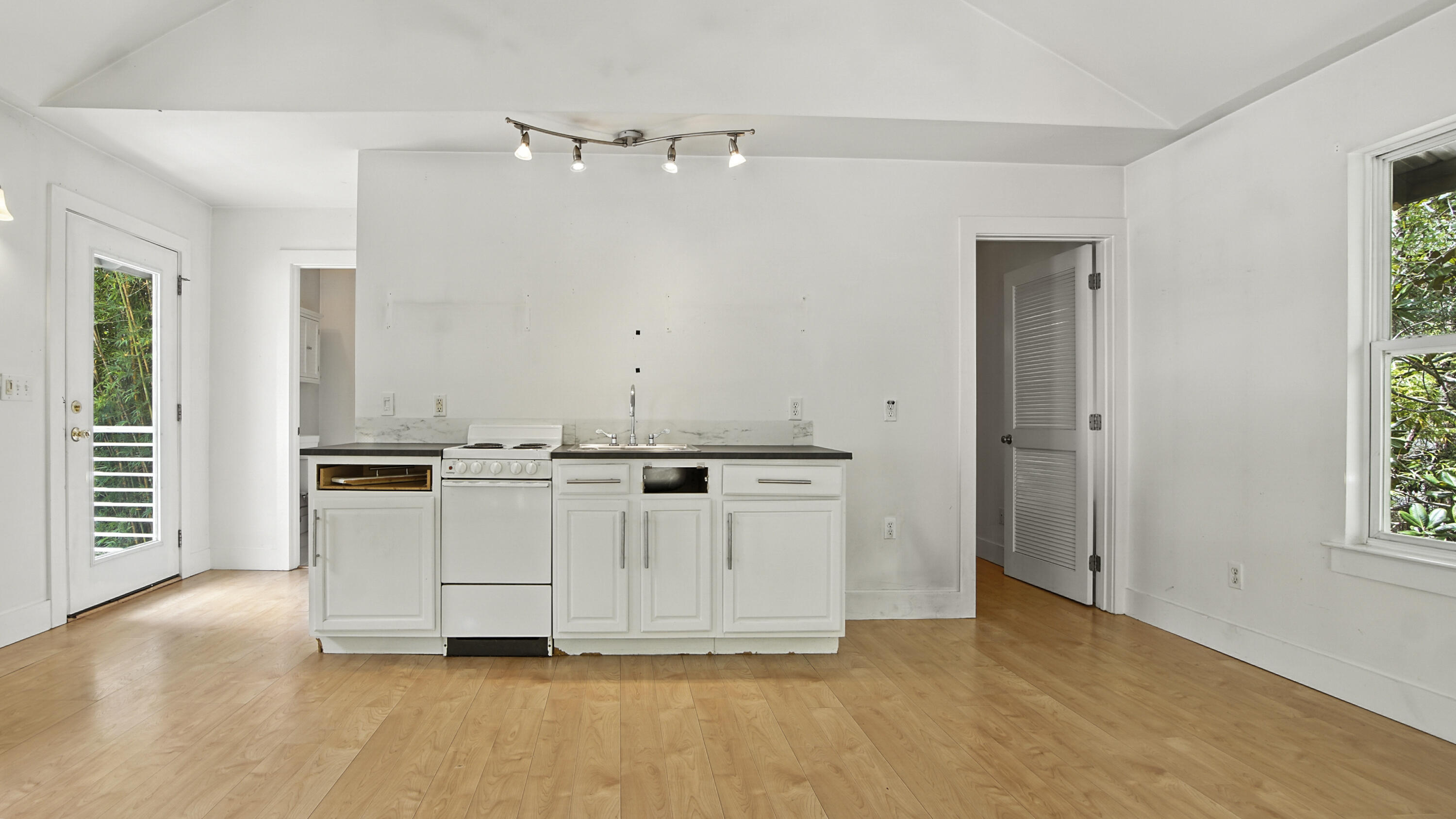 DAUGHETTES AMENDED - Residential