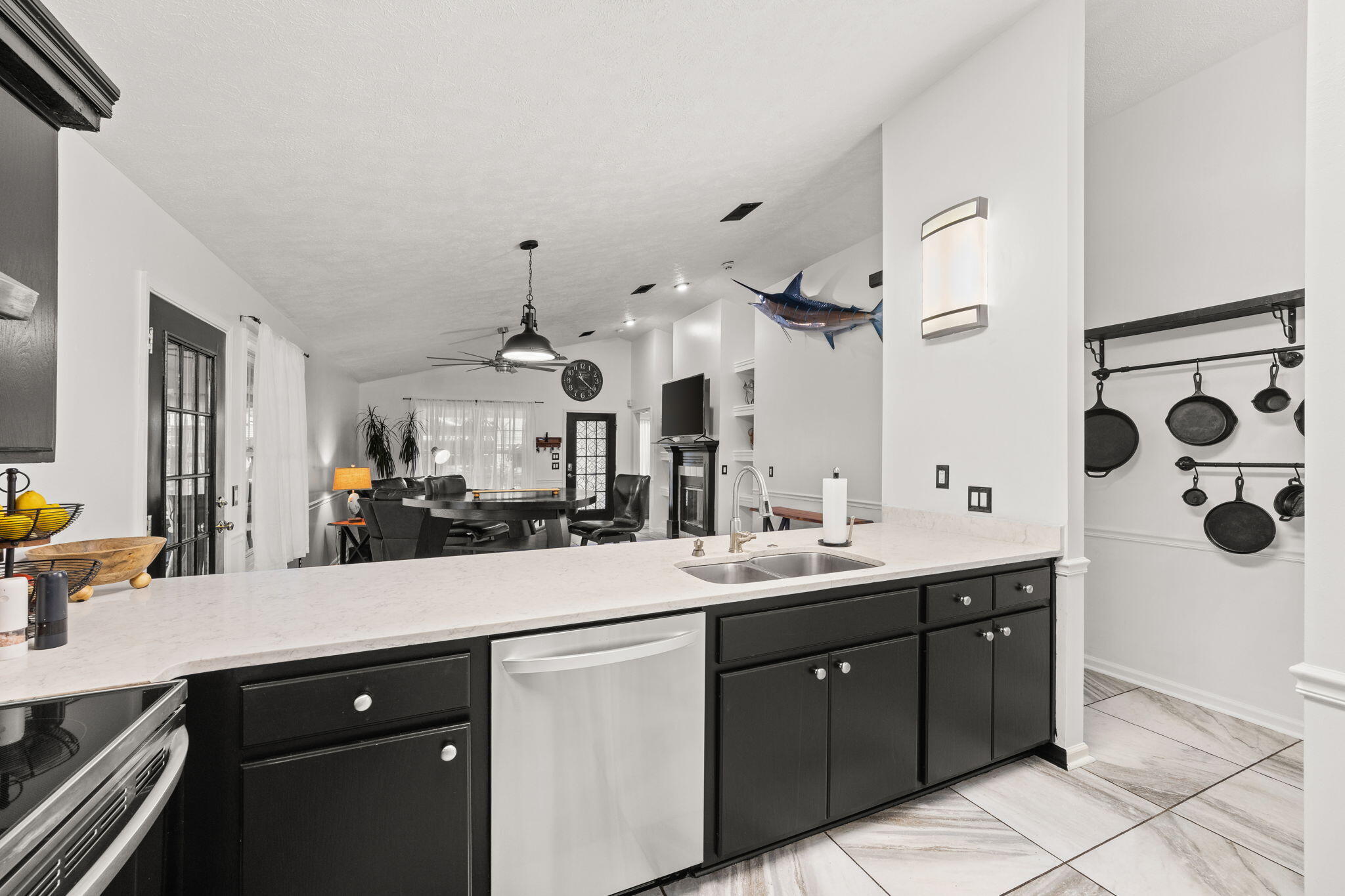 MIRAMAR BEACH - Residential