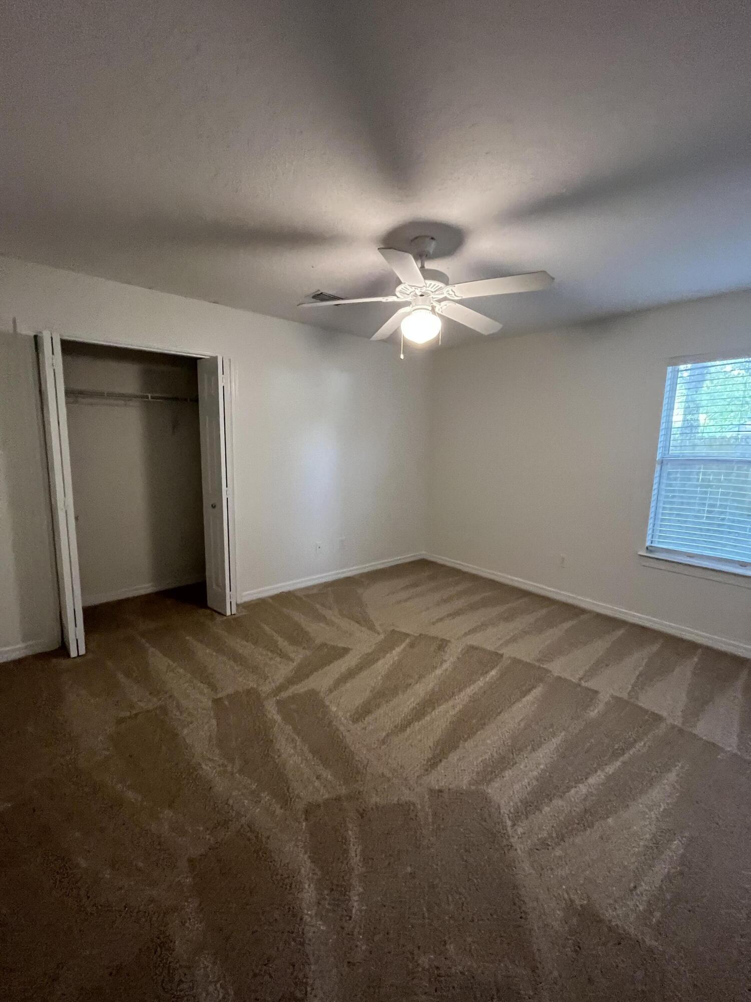 RACETRACK ROAD - Residential Lease