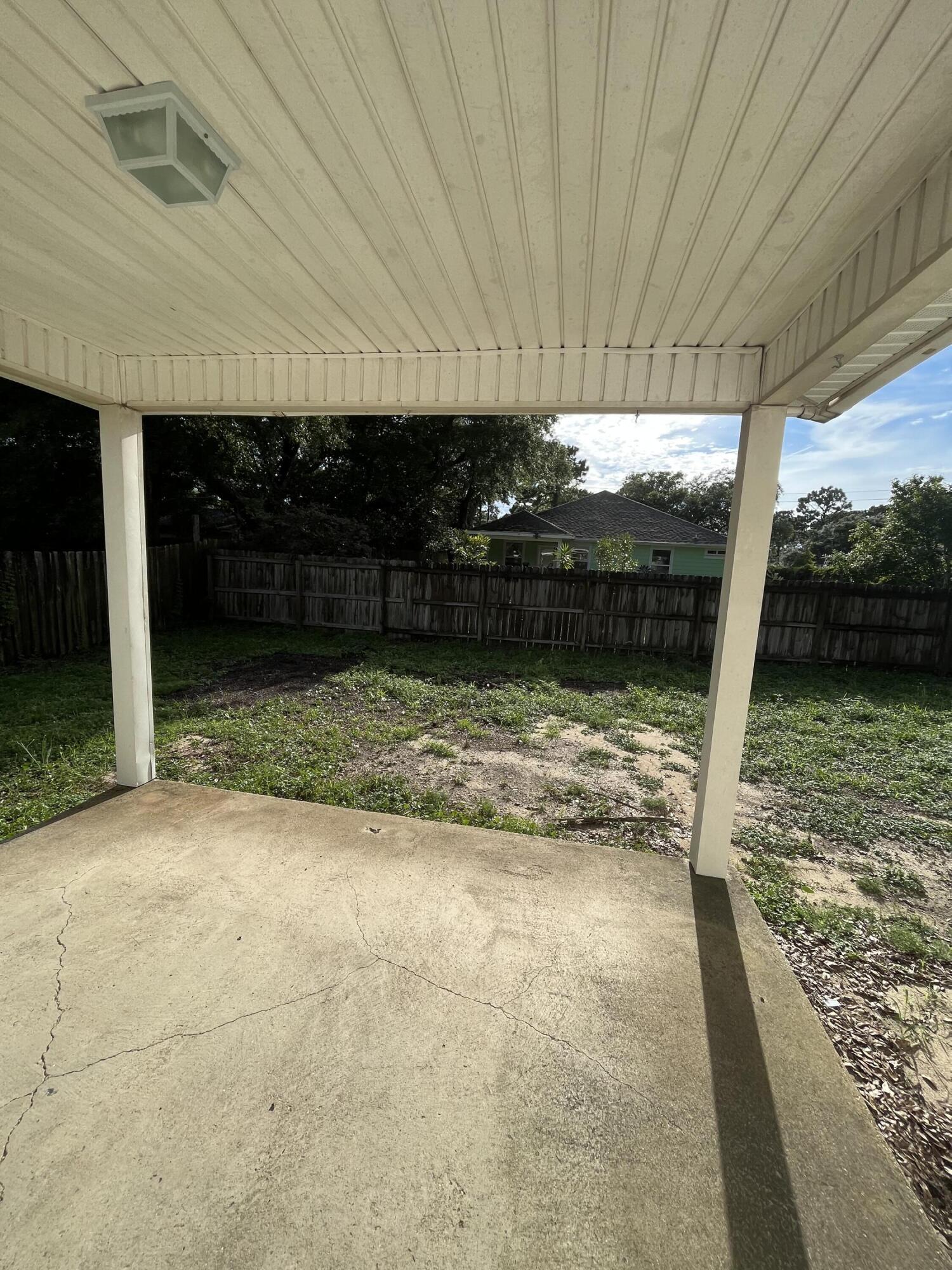 RACETRACK ROAD - Residential Lease