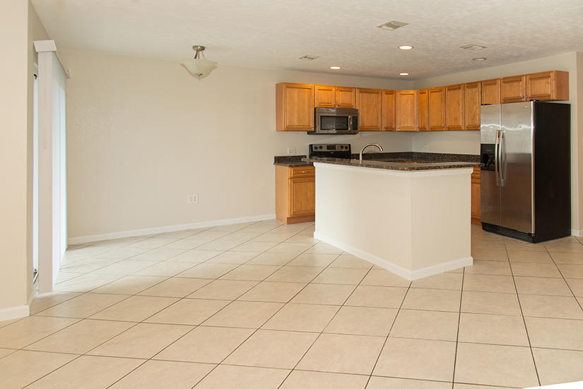 NAVARRE S/D 1ST ADDN - Residential Lease