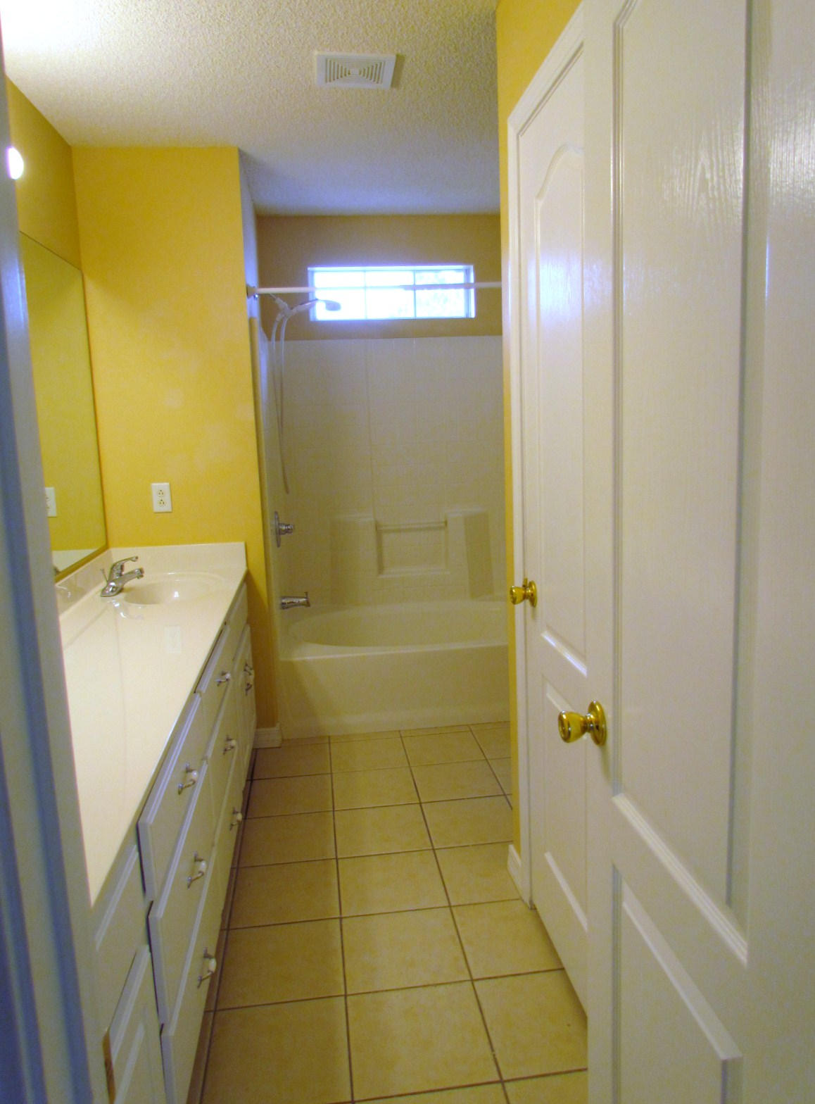 WHITEPOINT - Residential Lease