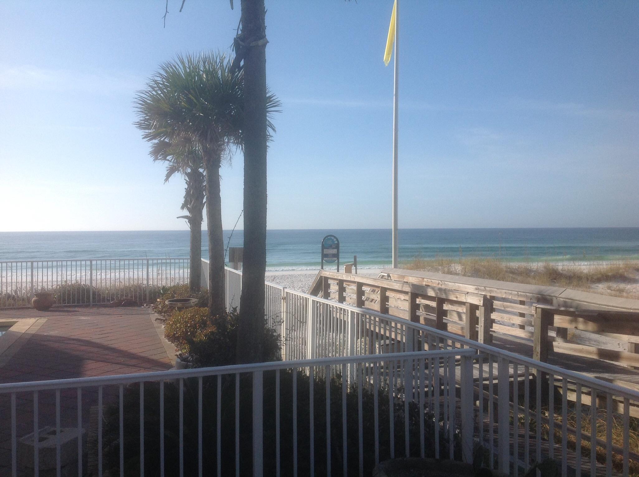 SANDPIPER BEACH COLONY UNREC - Residential