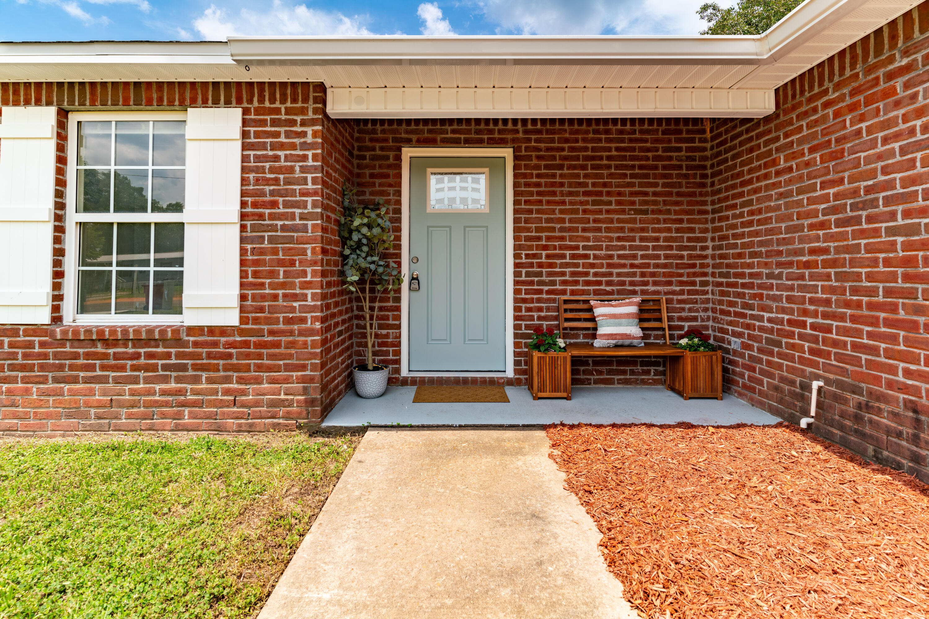 THE PINES - Residential