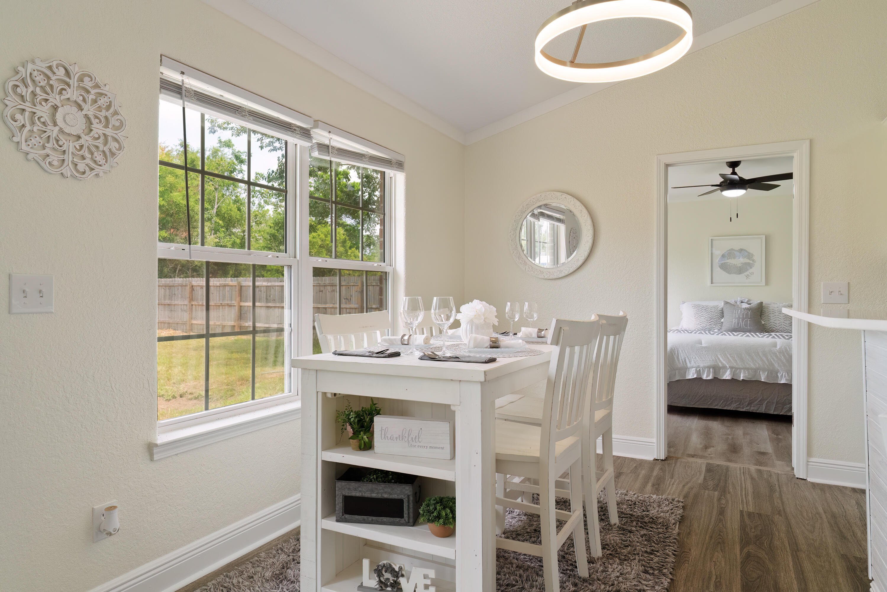 THE PINES - Residential