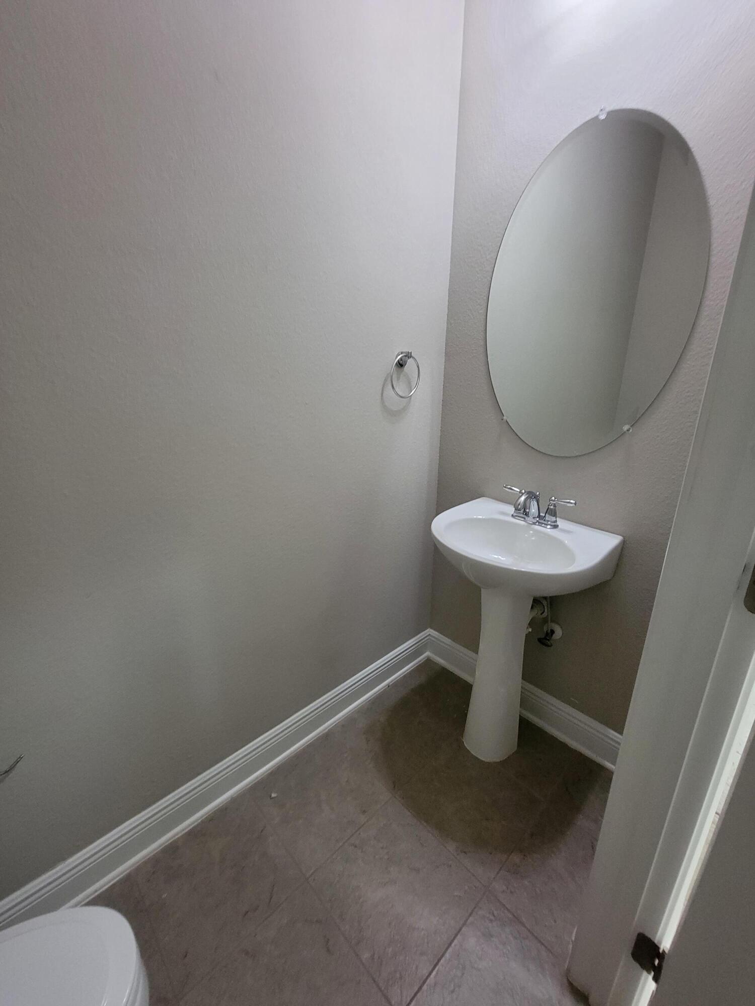 FOX VALLEY PH 3-A - Residential Lease