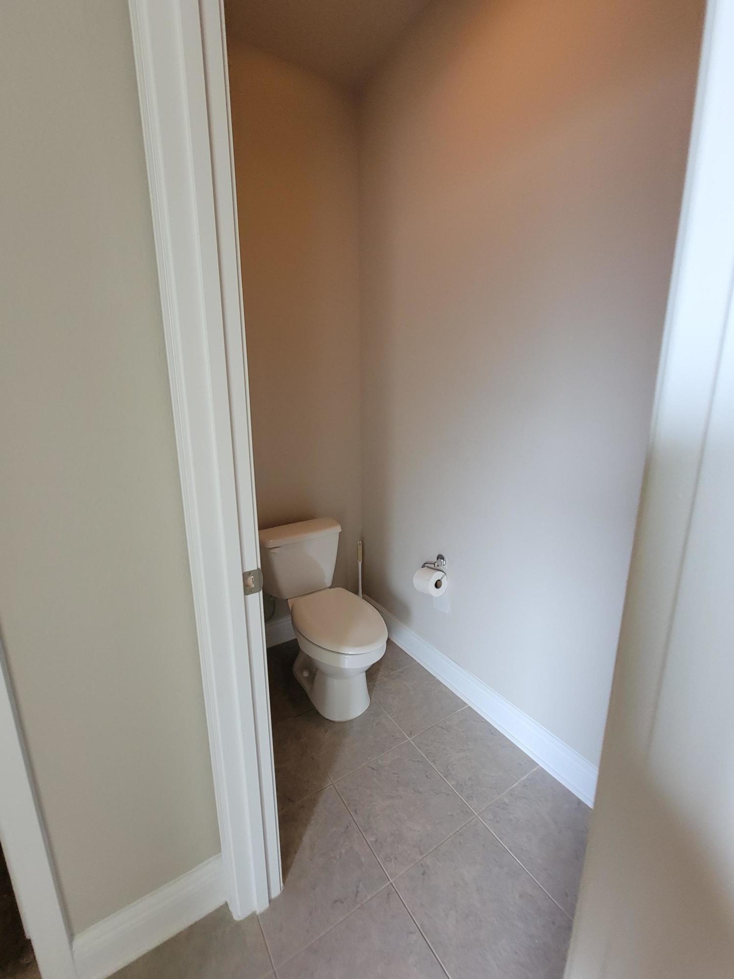 FOX VALLEY PH 3-A - Residential Lease