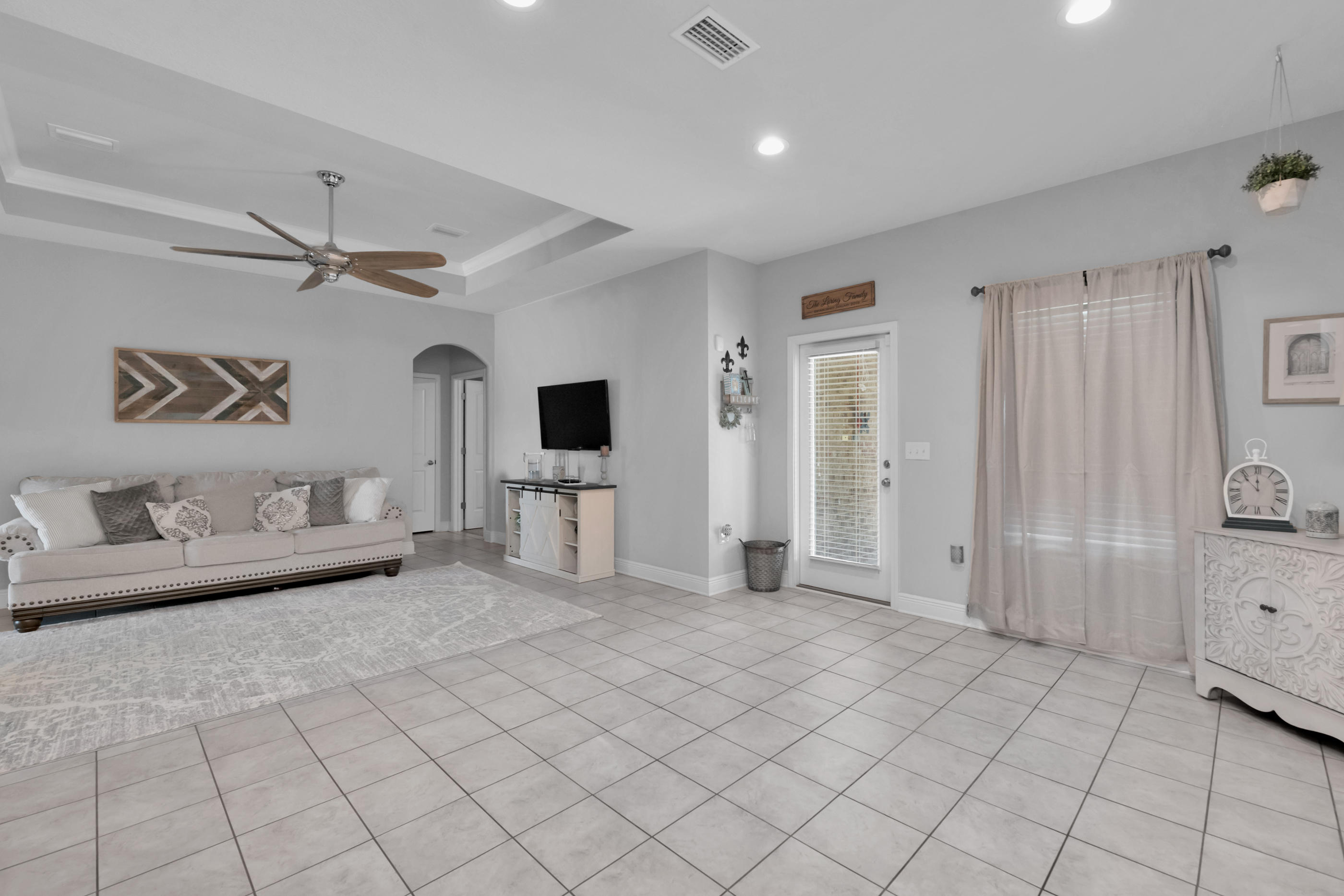 WATERFORD SOUND - Residential