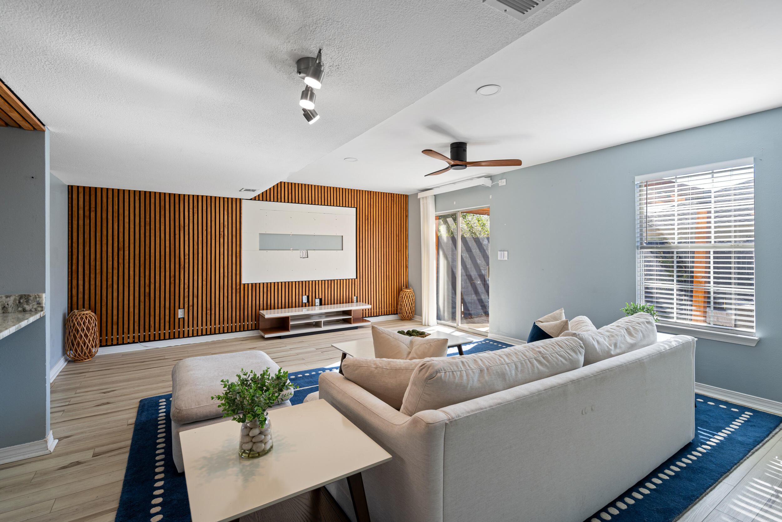 FOREST OAKS PH 1 - Residential