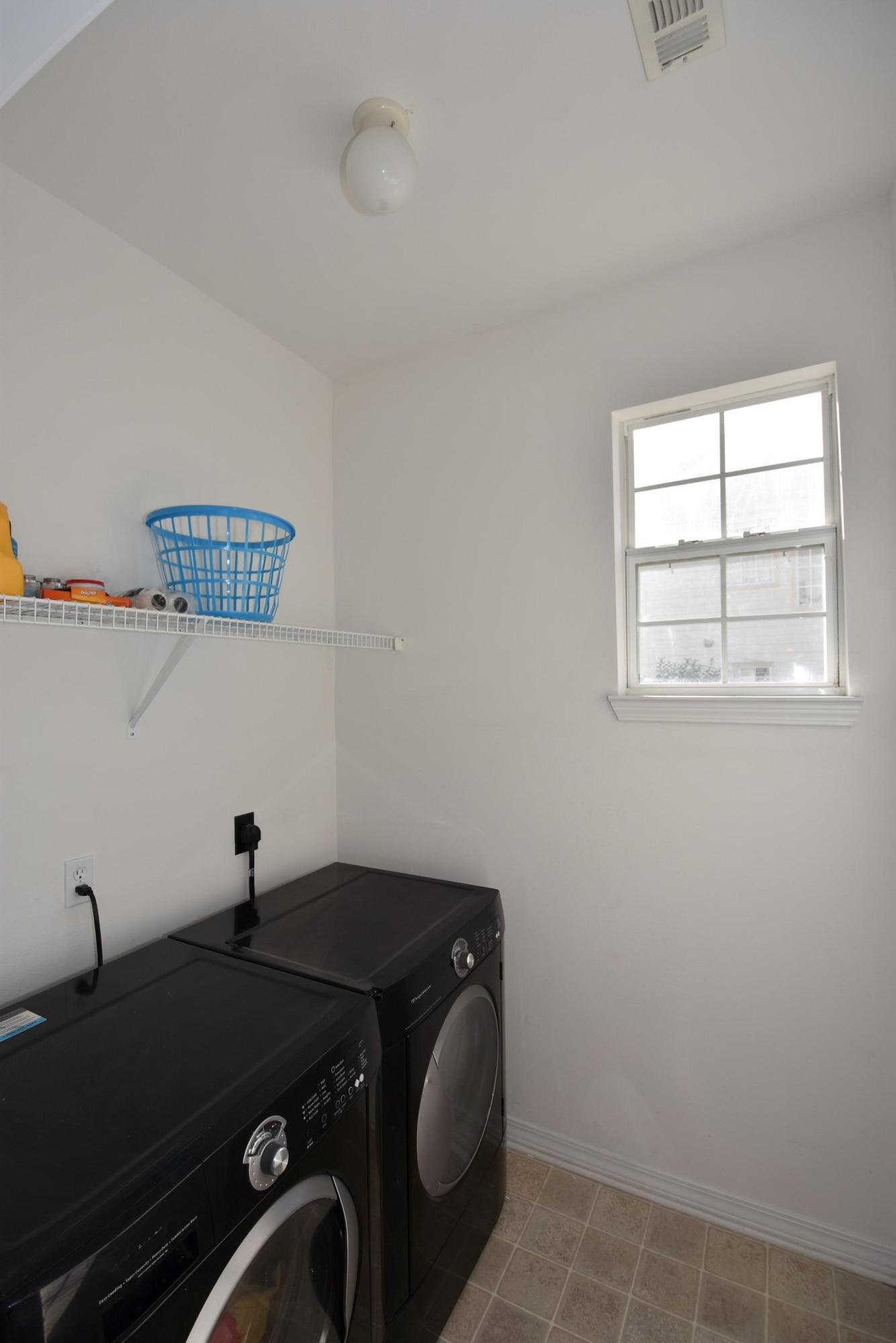 SANDY RIDGE ESTATES - Residential