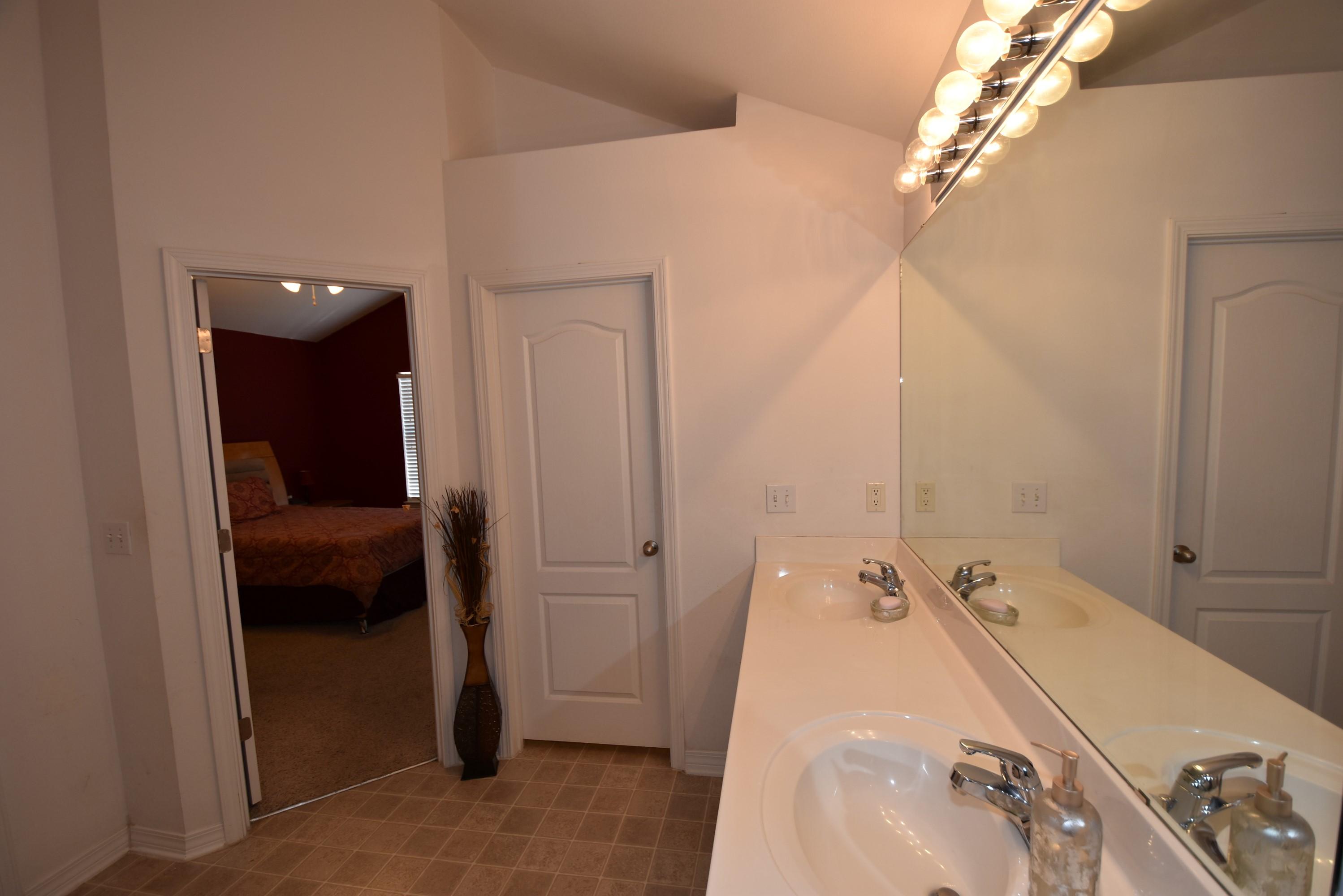 SANDY RIDGE ESTATES - Residential