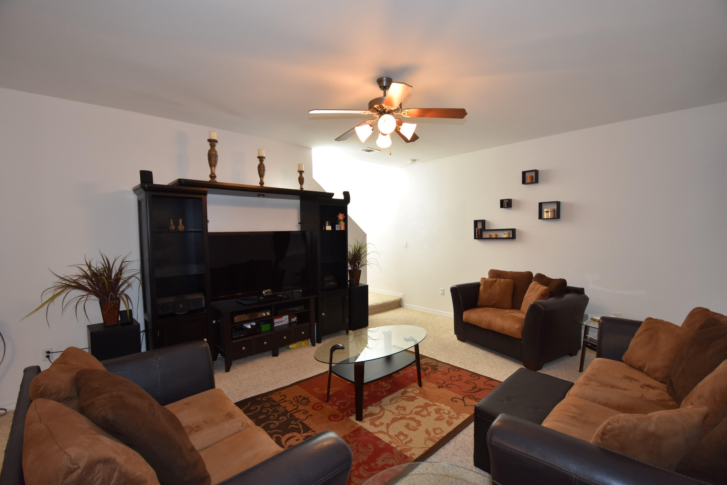 SANDY RIDGE ESTATES - Residential