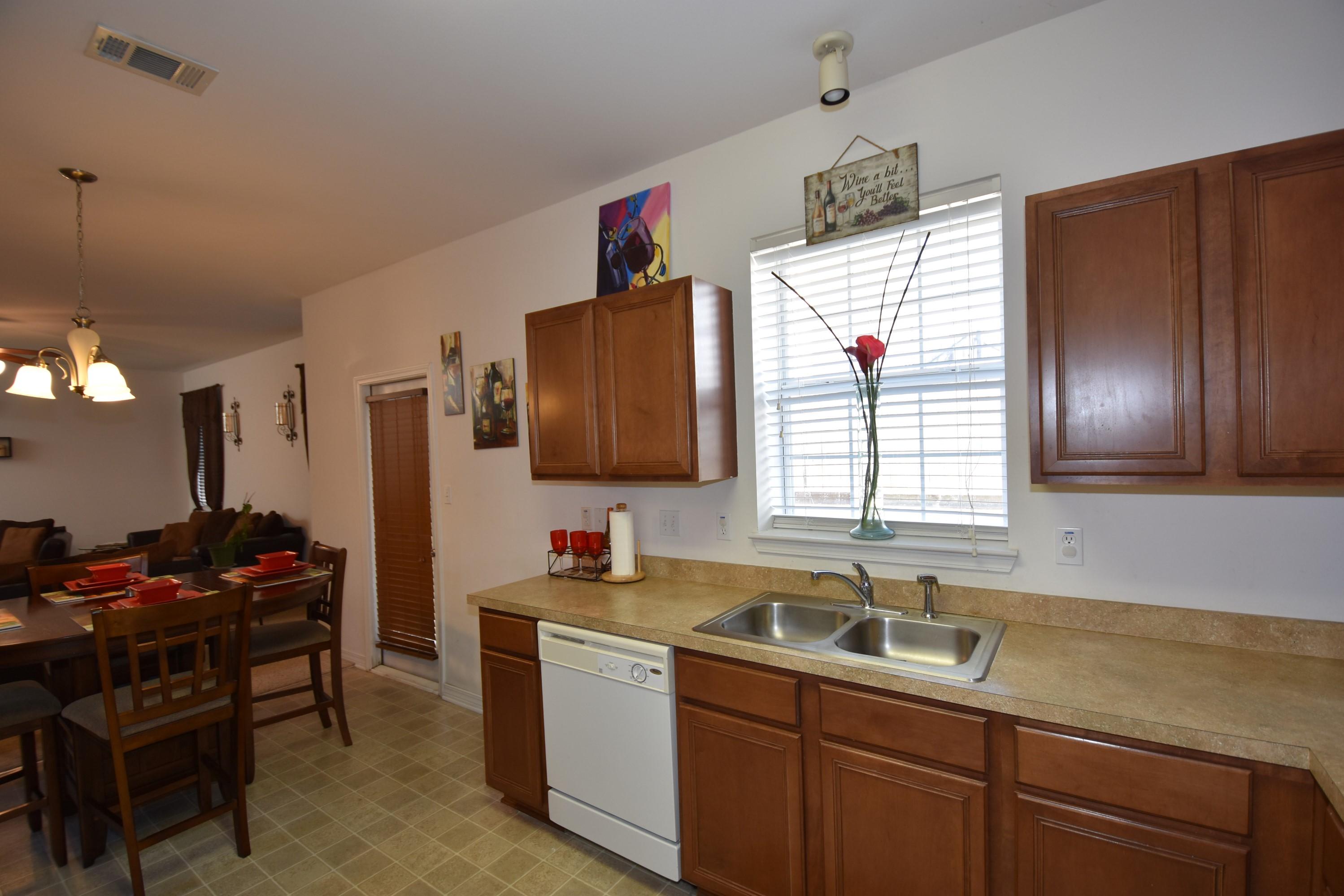 SANDY RIDGE ESTATES - Residential