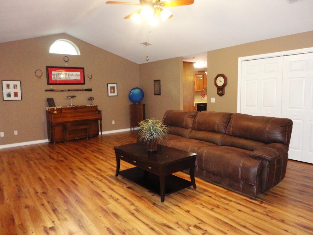 LORRAINE ESTATES - Residential