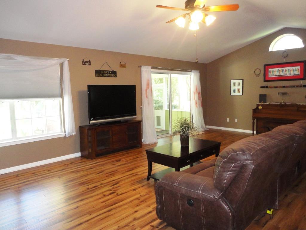 LORRAINE ESTATES - Residential