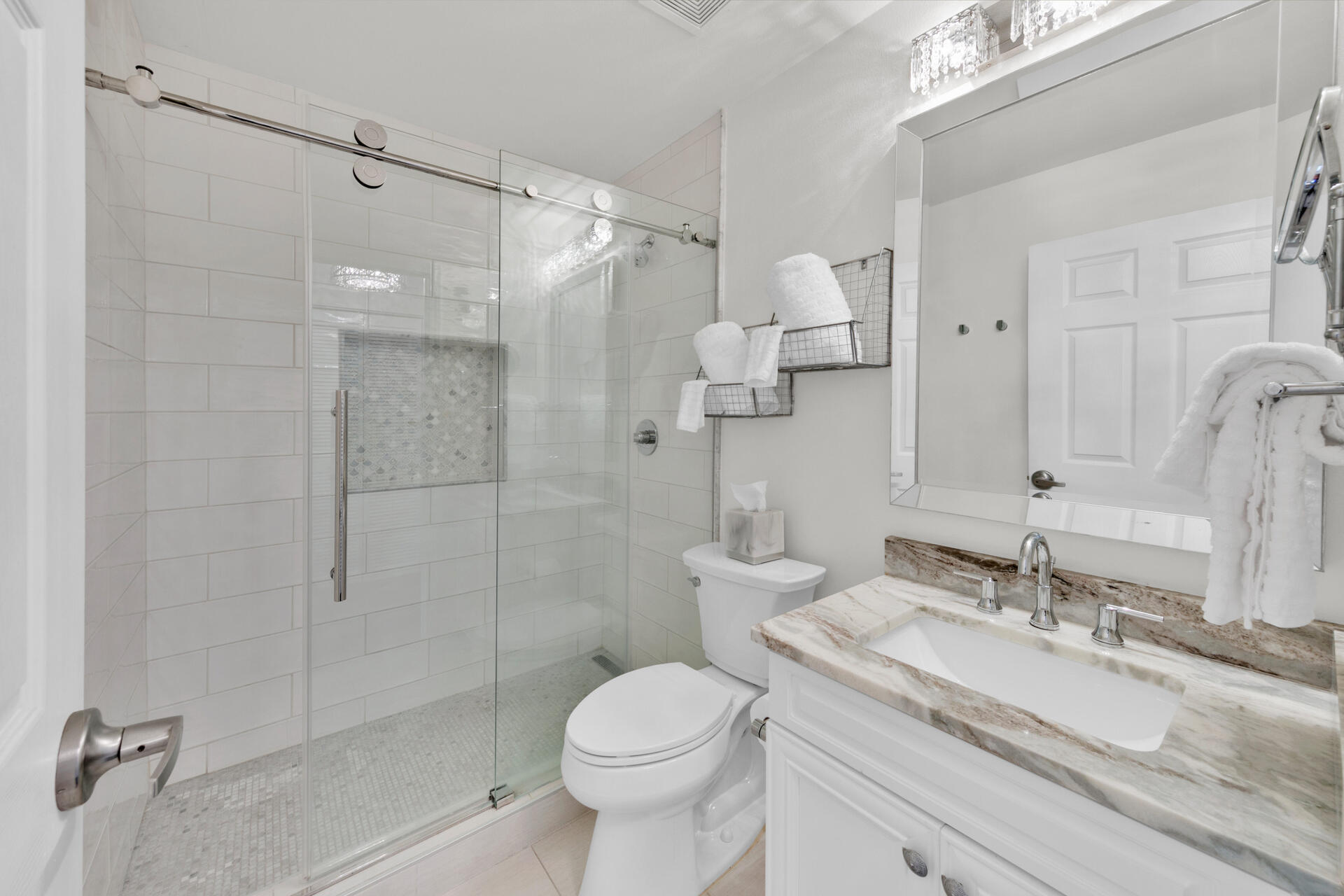 INN AT GULF PLACE /Gulf Place Town Center East Na - Residential