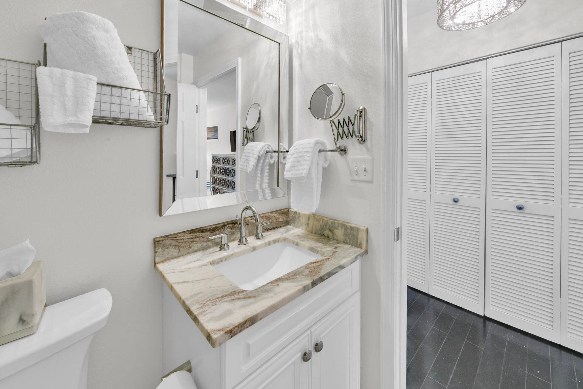 INN AT GULF PLACE /Gulf Place Town Center East Na - Residential