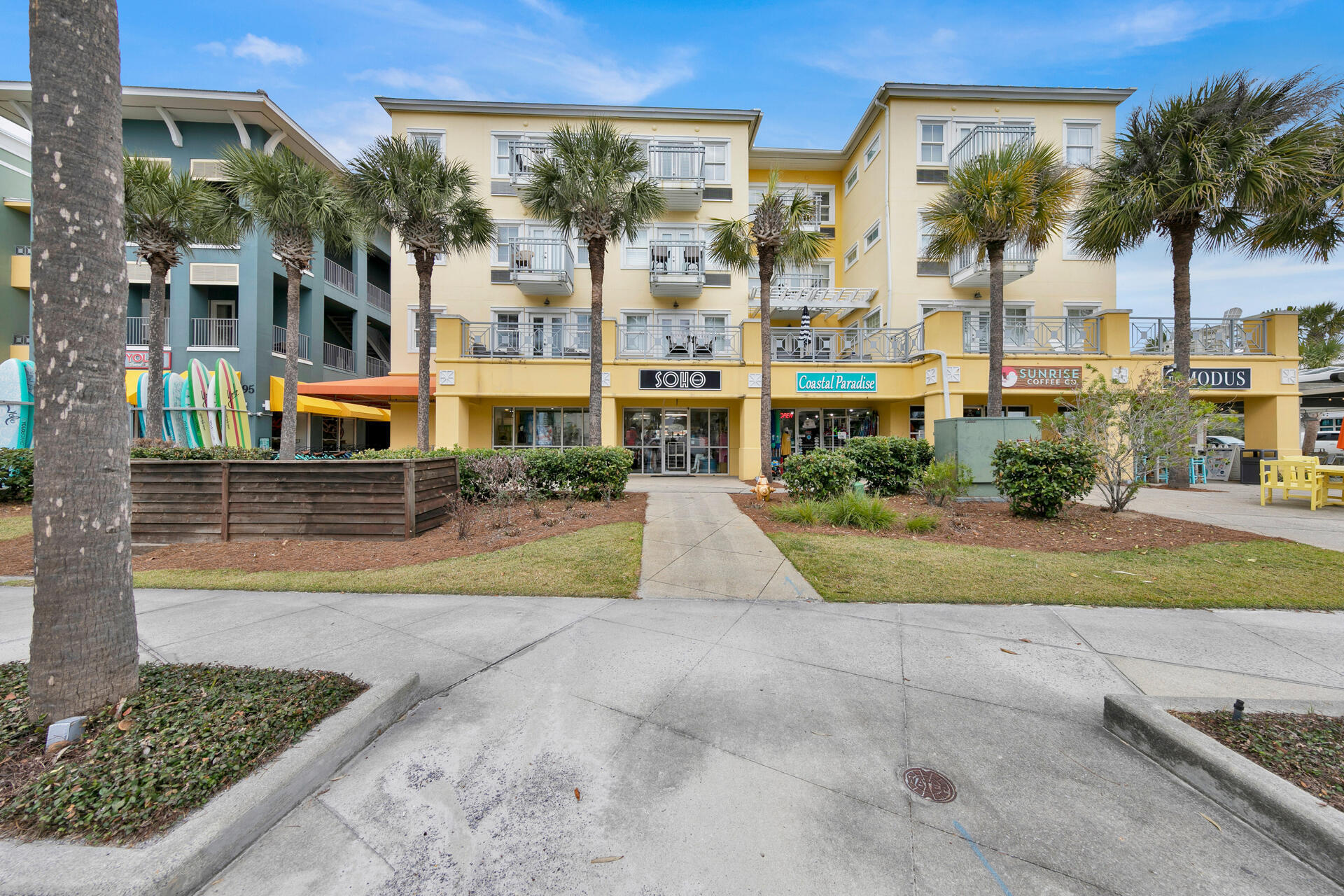 INN AT GULF PLACE /Gulf Place Town Center East Na - Residential