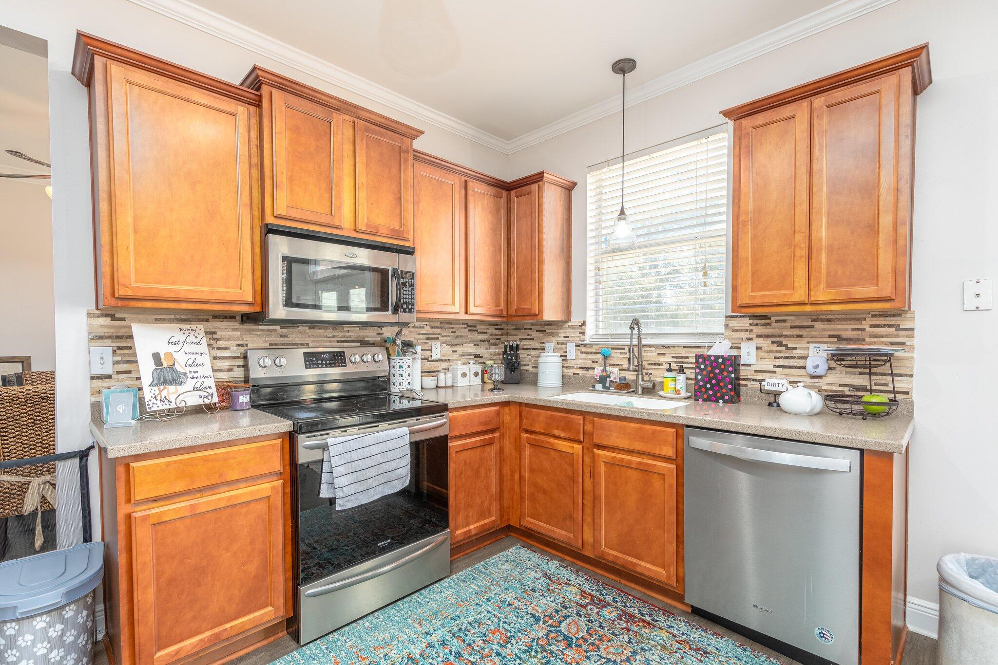 SANDY RIDGE ESTATES - Residential