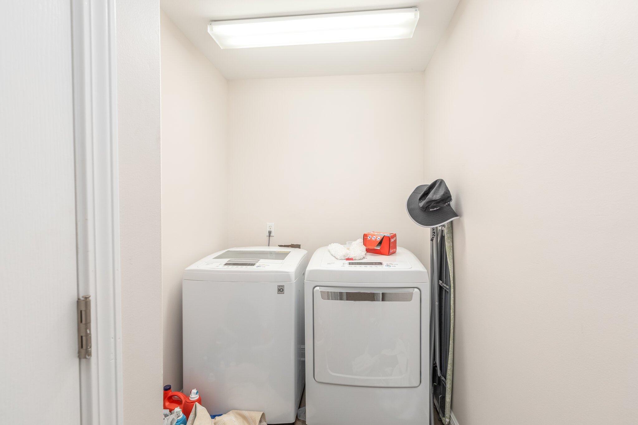 SANDY RIDGE ESTATES - Residential