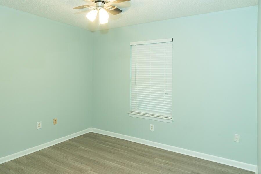 WOODLAND PARK ESTATES - Residential Lease