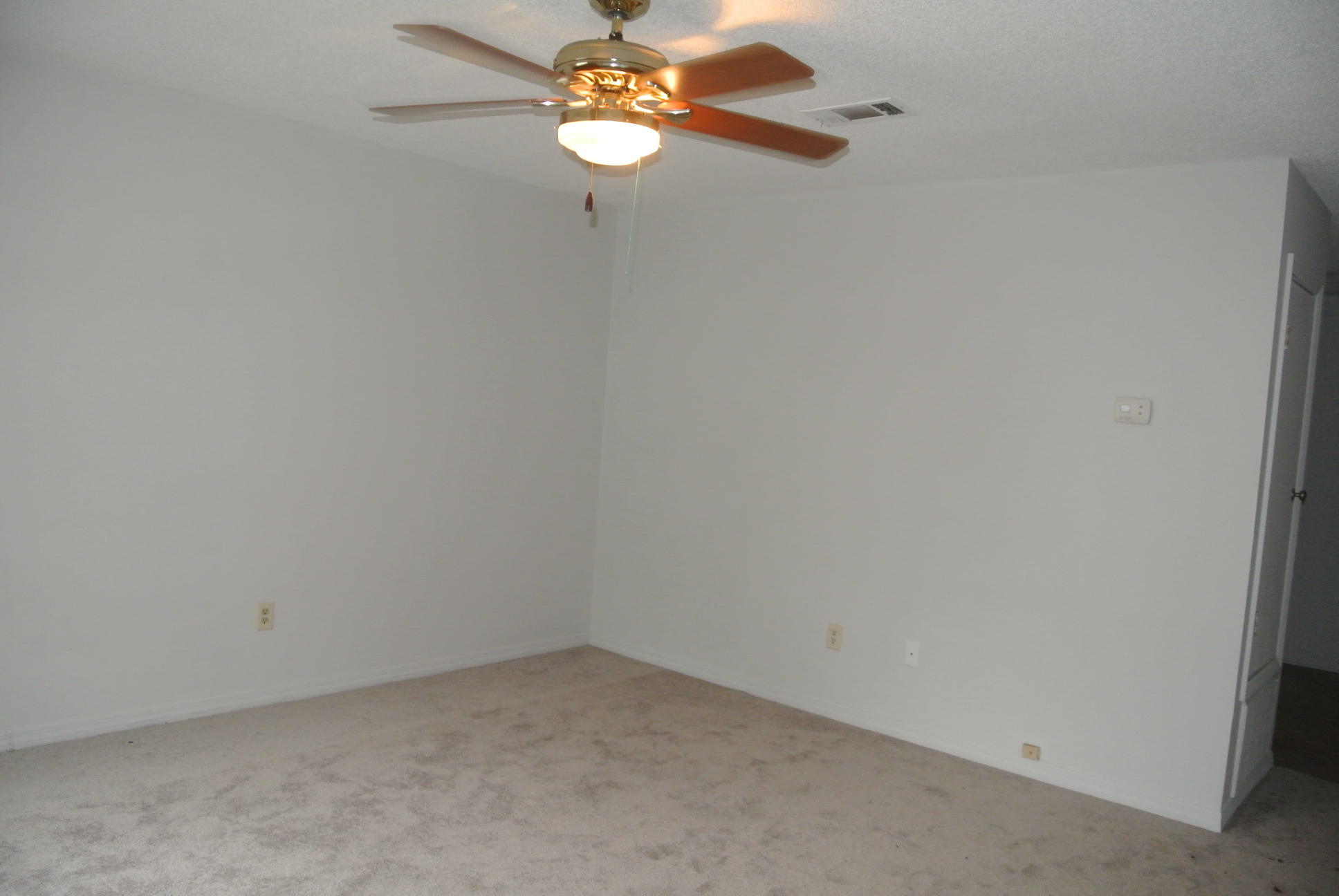 ARKIE & J E ALLEN S/D - Residential Lease