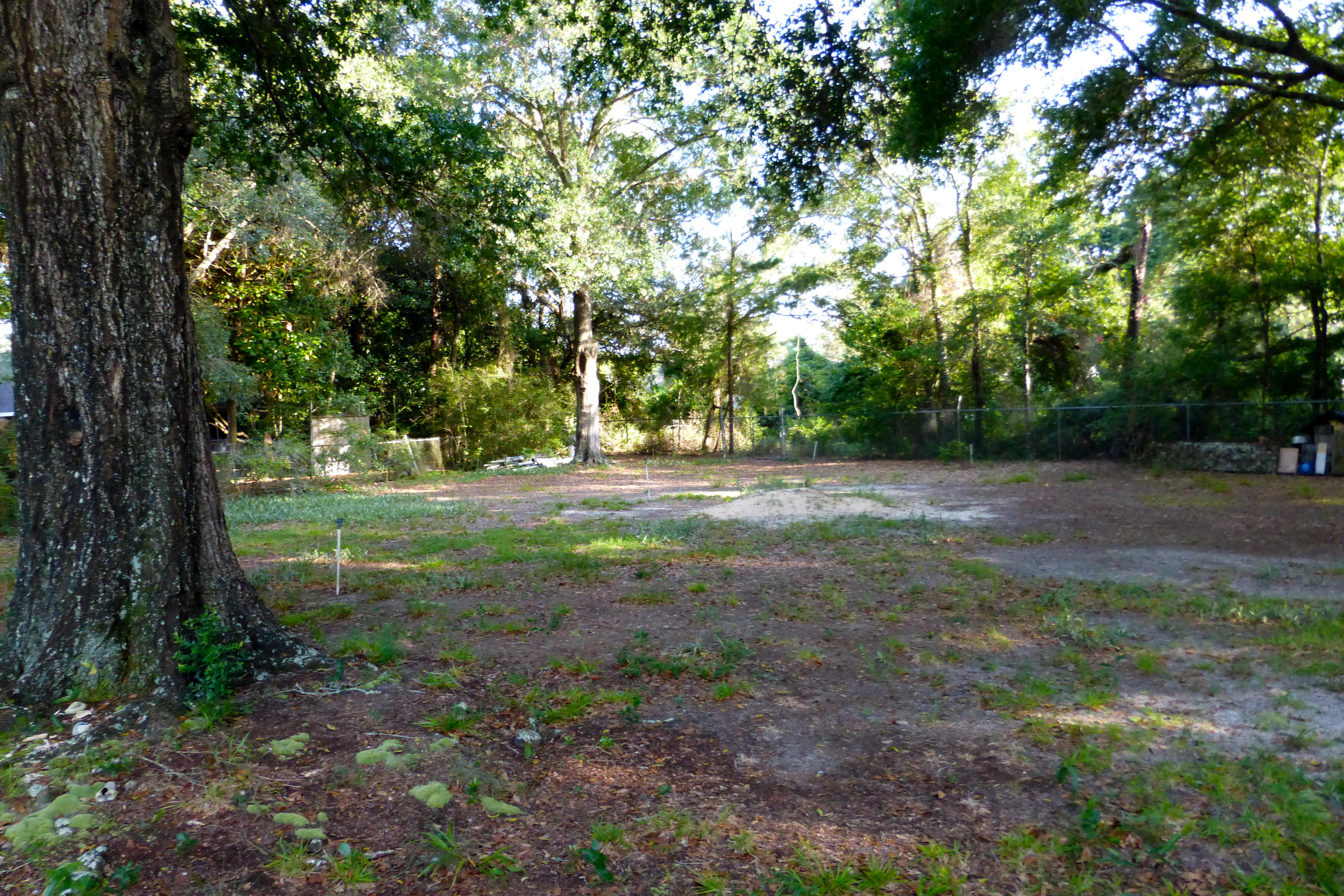 TOM BARROW - Residential