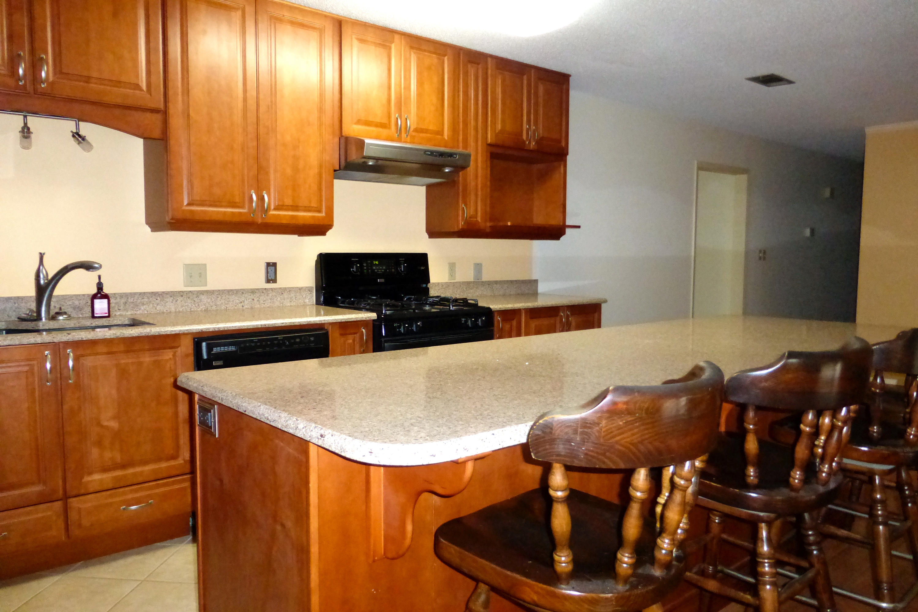 TOM BARROW - Residential