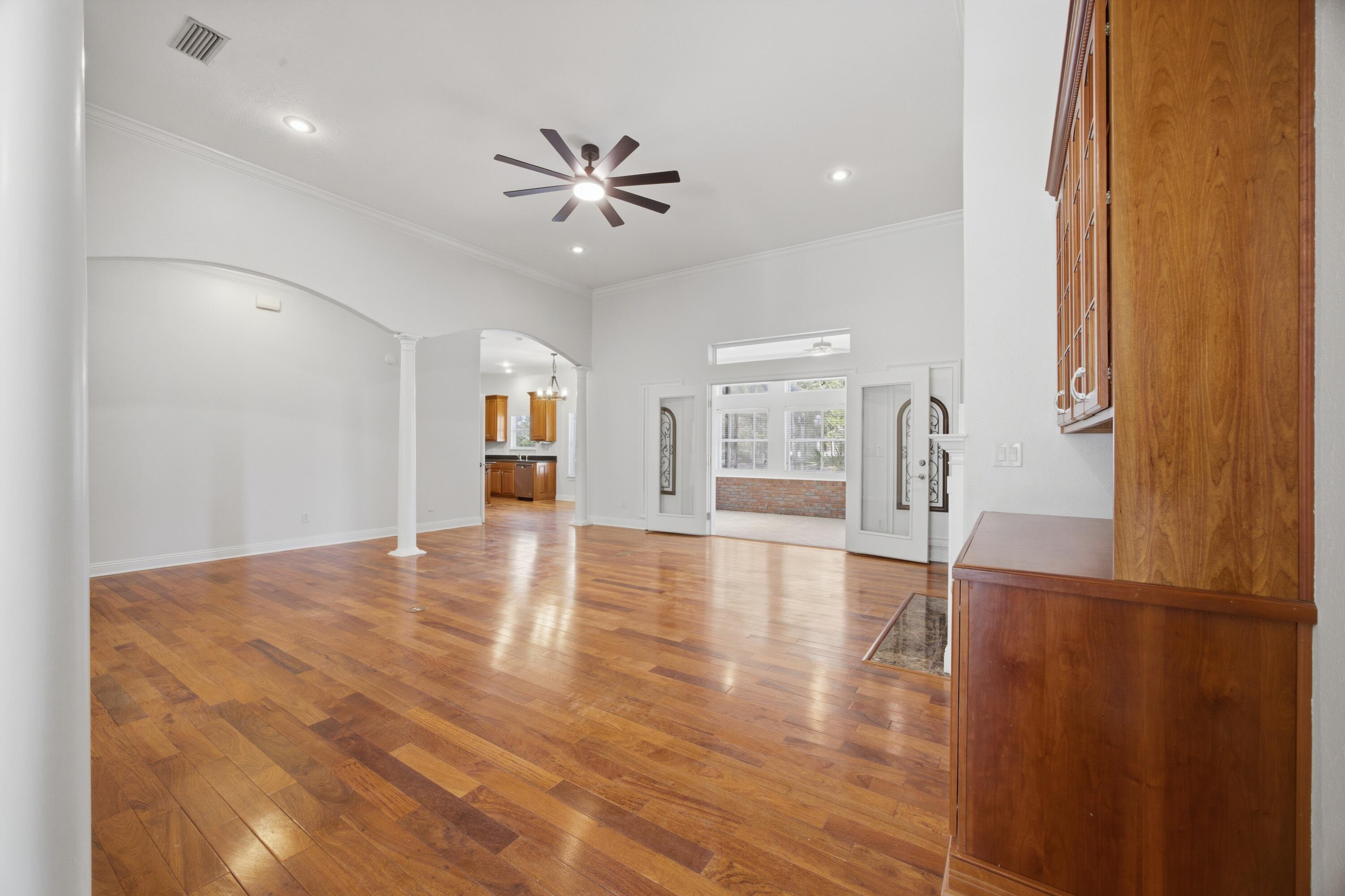 MAGNOLIA PLANTATION AT BLUEWATER BAY - Residential