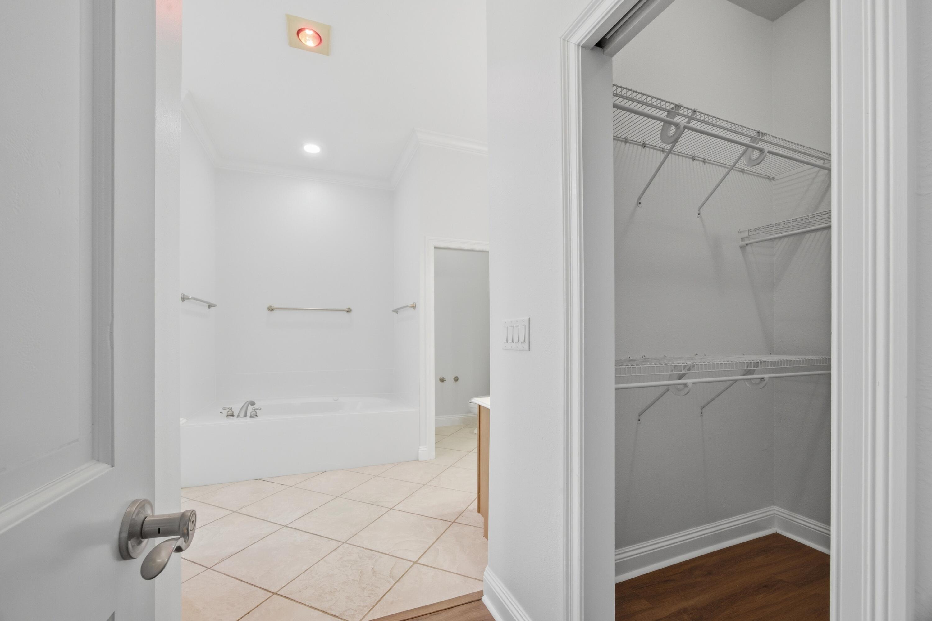 MAGNOLIA PLANTATION AT BLUEWATER BAY - Residential