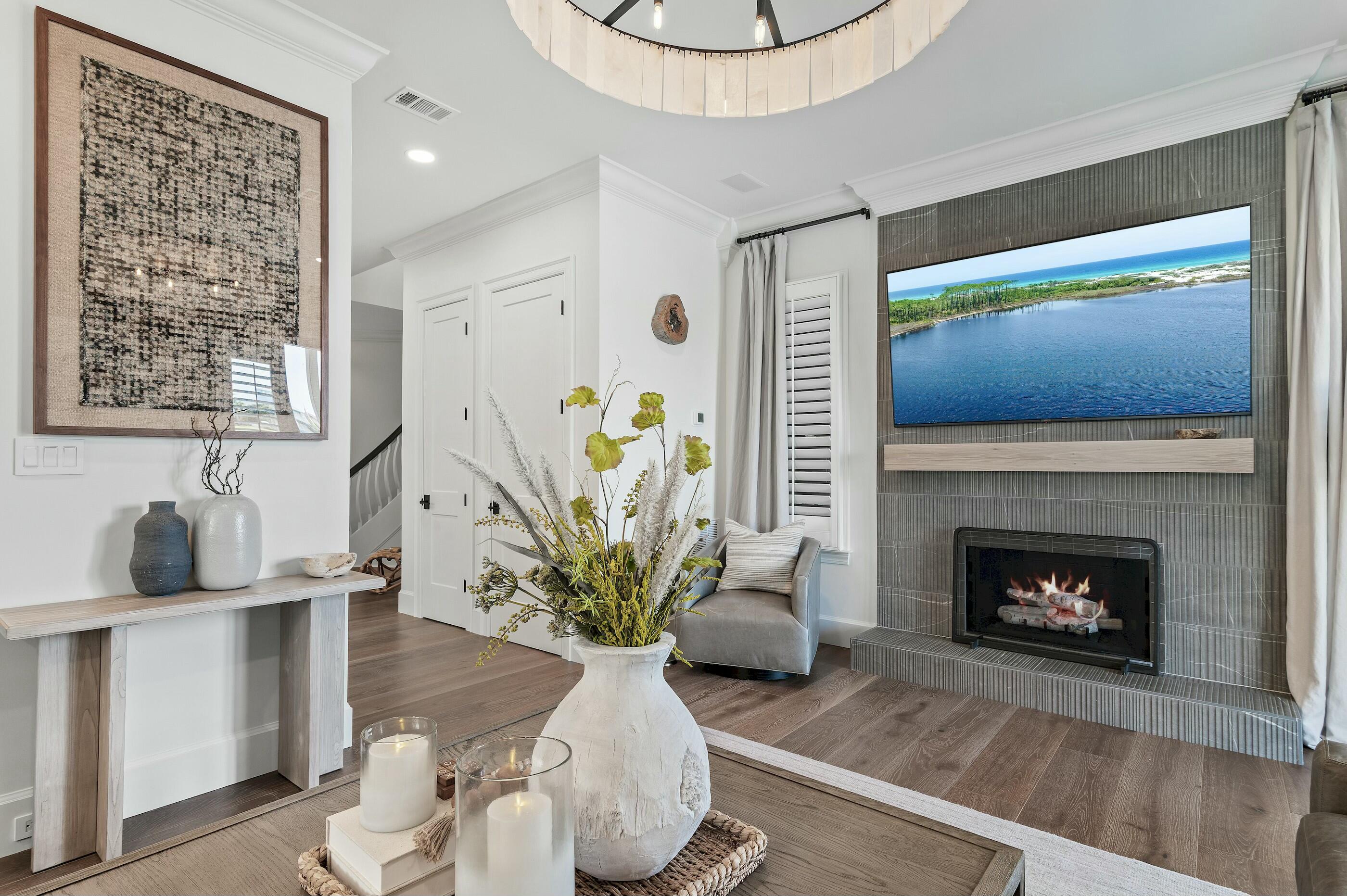 DESTIN POINTE - Residential