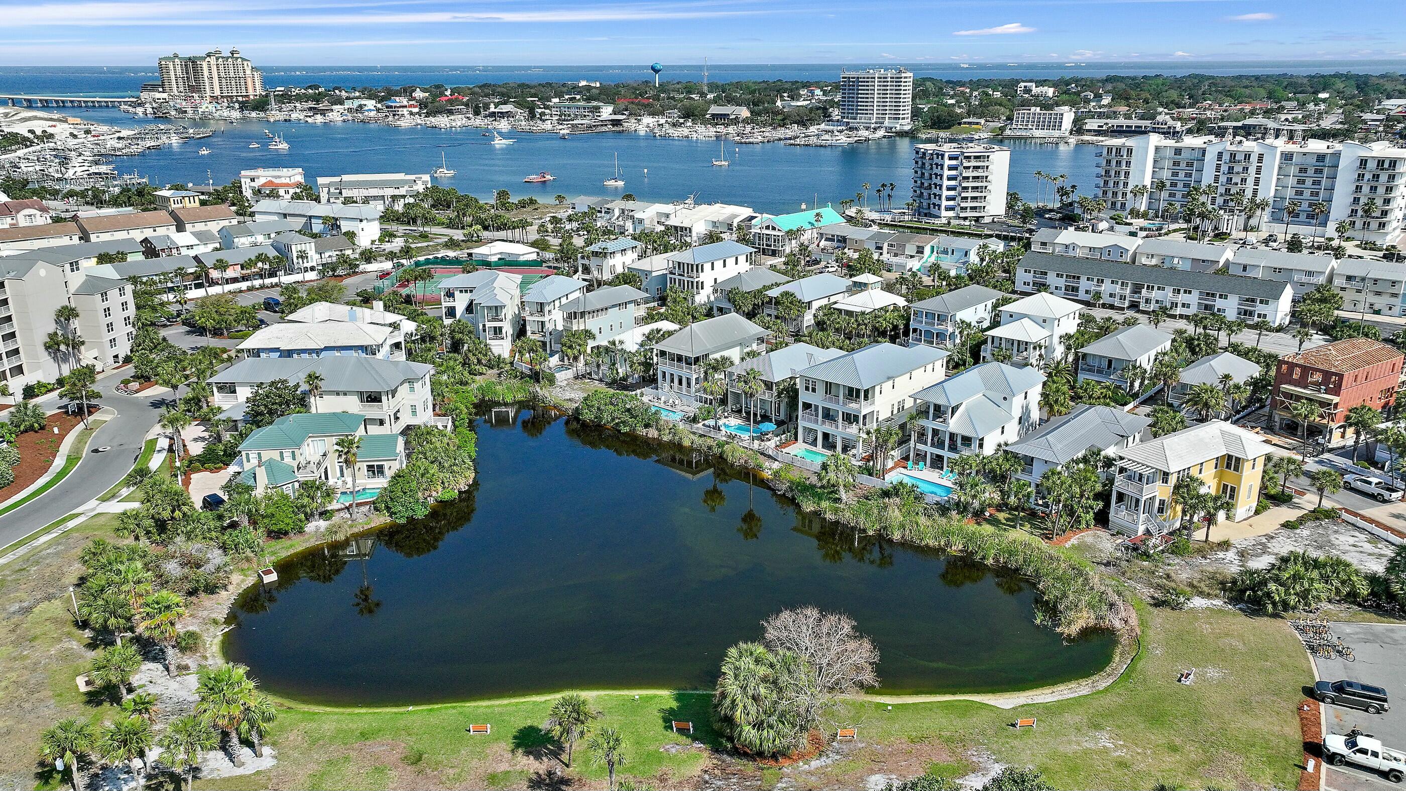 DESTIN POINTE - Residential