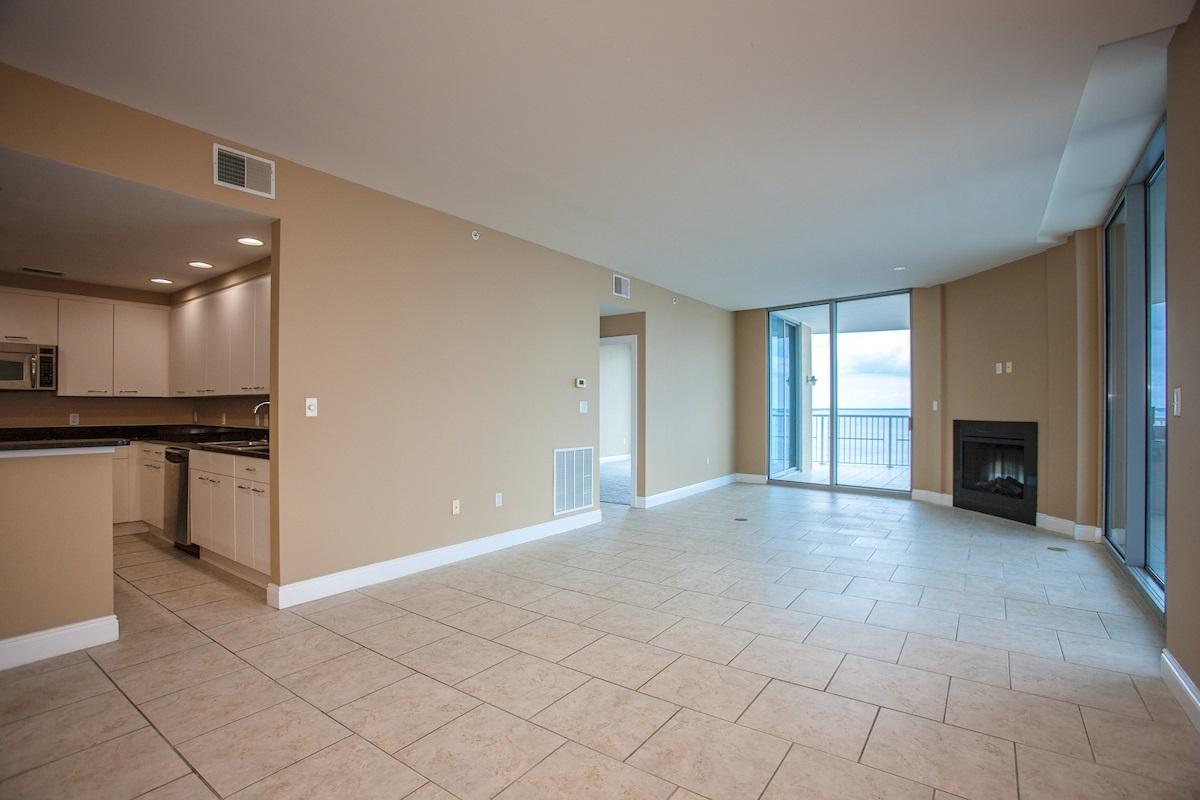 MARINA LANDING - Residential