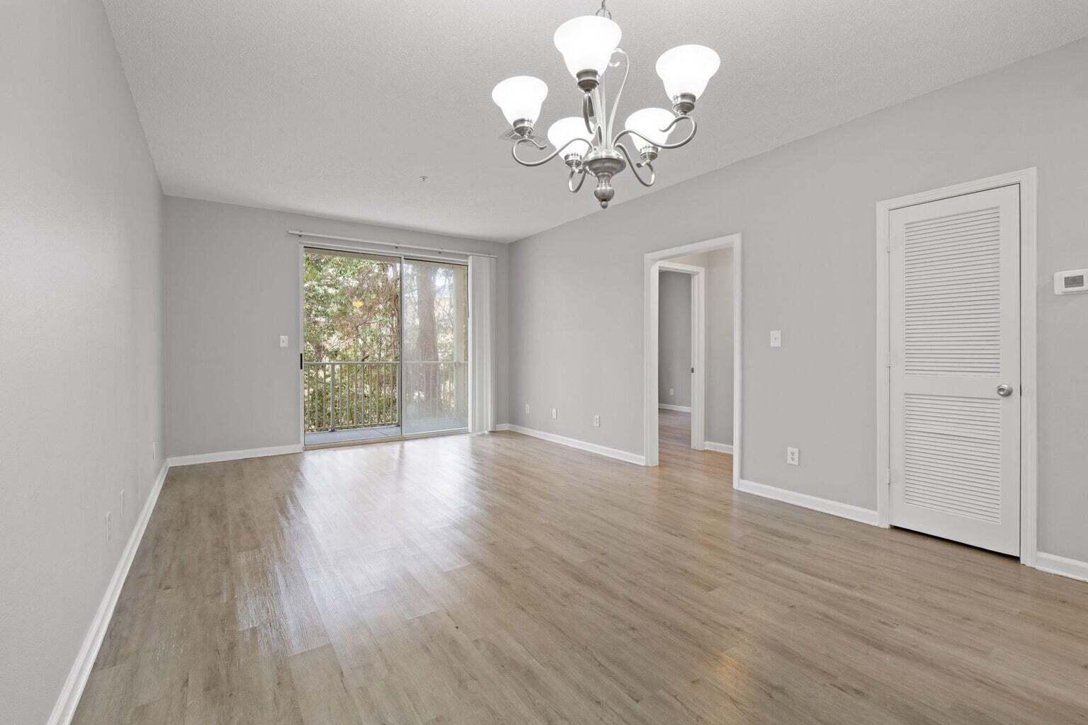 POINTE OF VIEW - Residential Lease