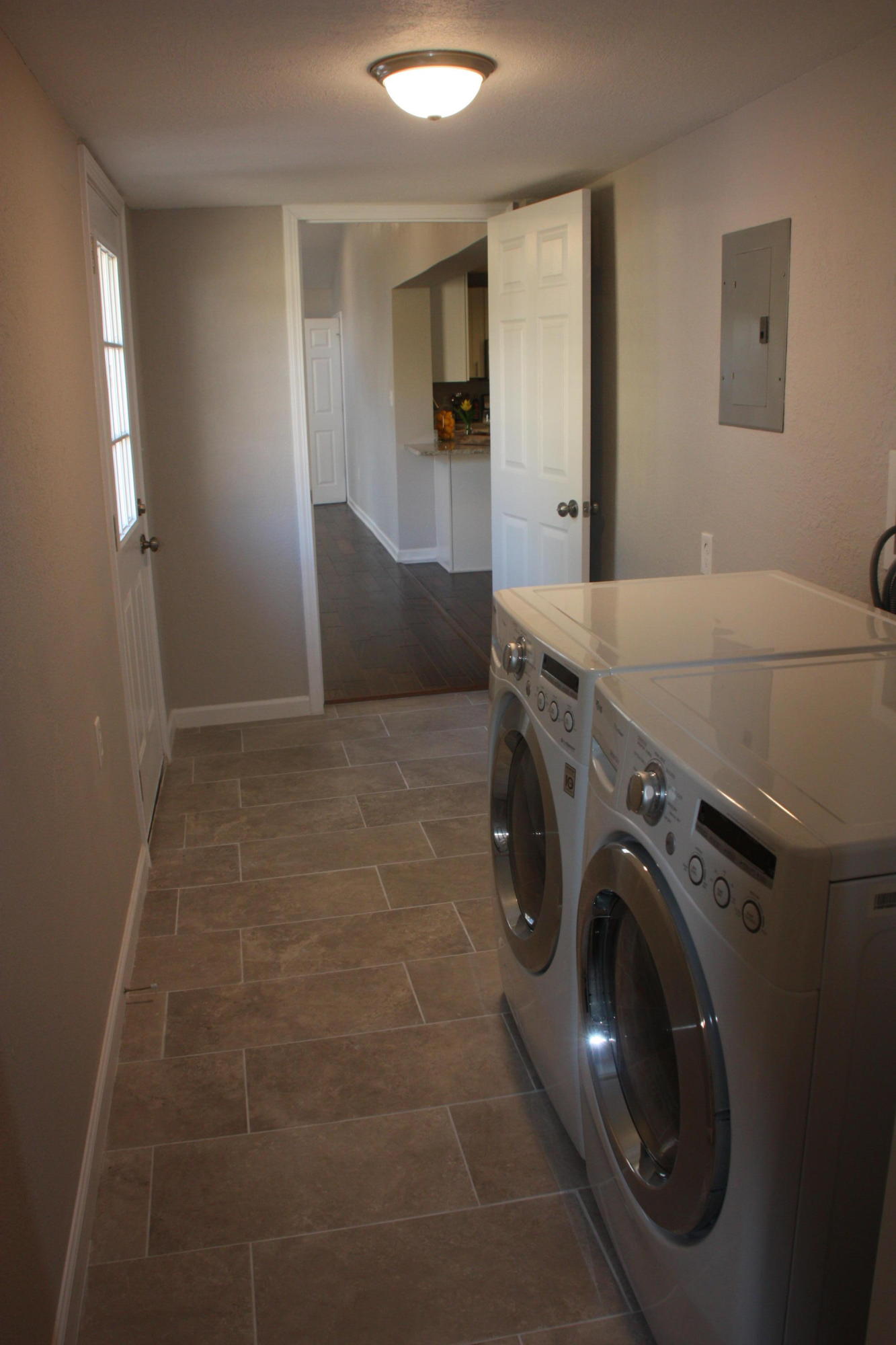 VESTA HEIGHTS 1ST ADDN - Residential