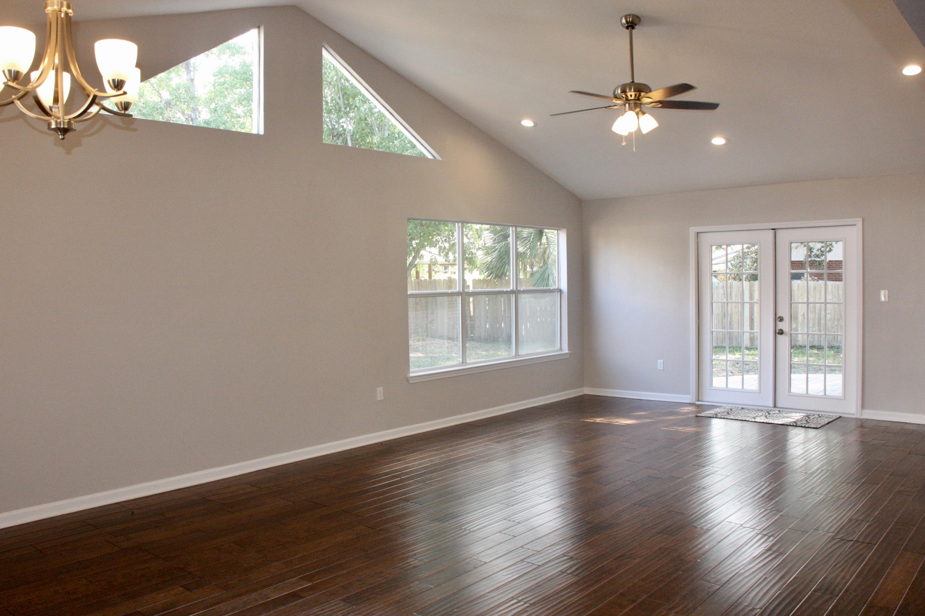 VESTA HEIGHTS 1ST ADDN - Residential