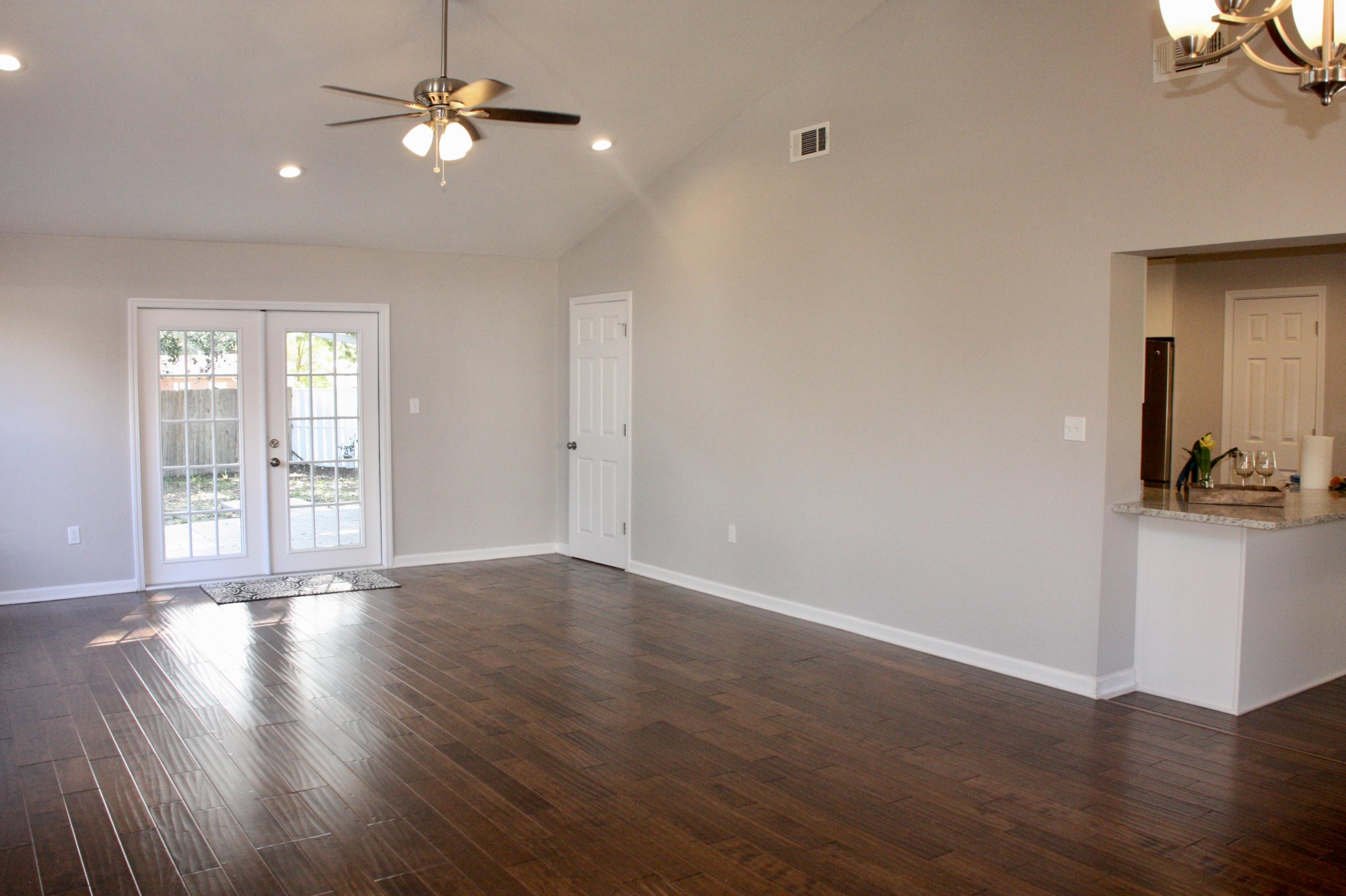 VESTA HEIGHTS 1ST ADDN - Residential