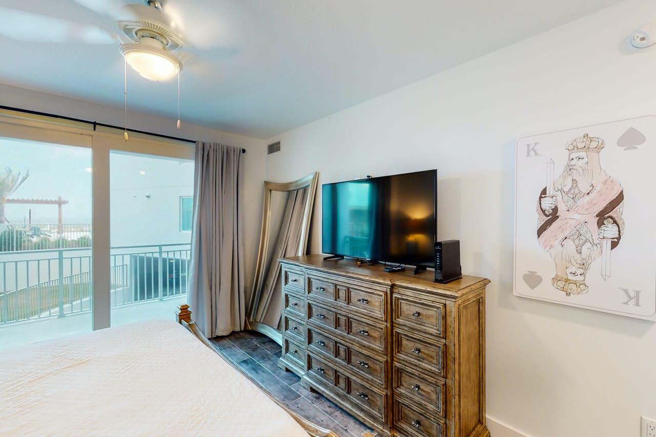 Blu - Residential