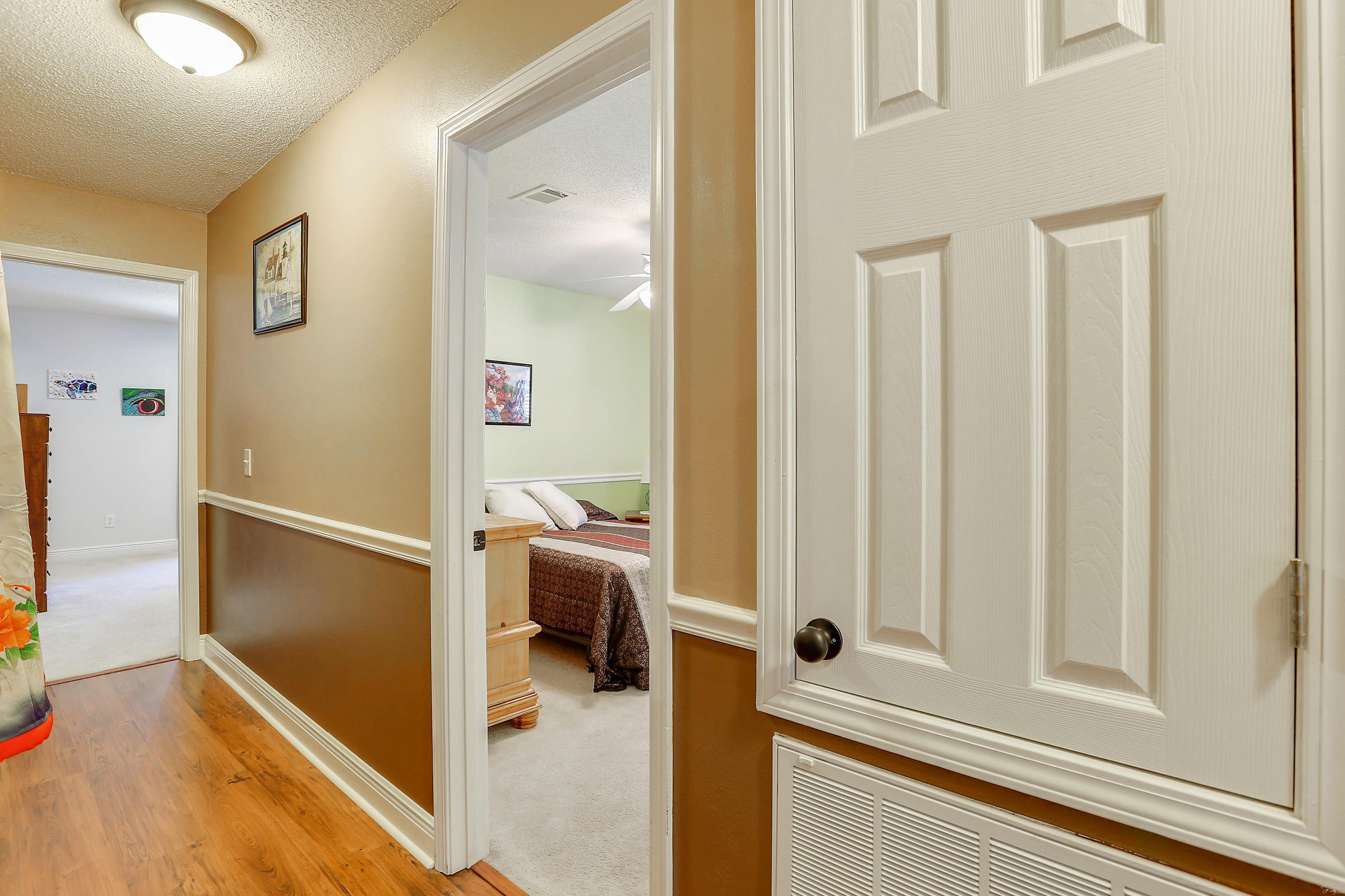 FOX VALLEY - Residential