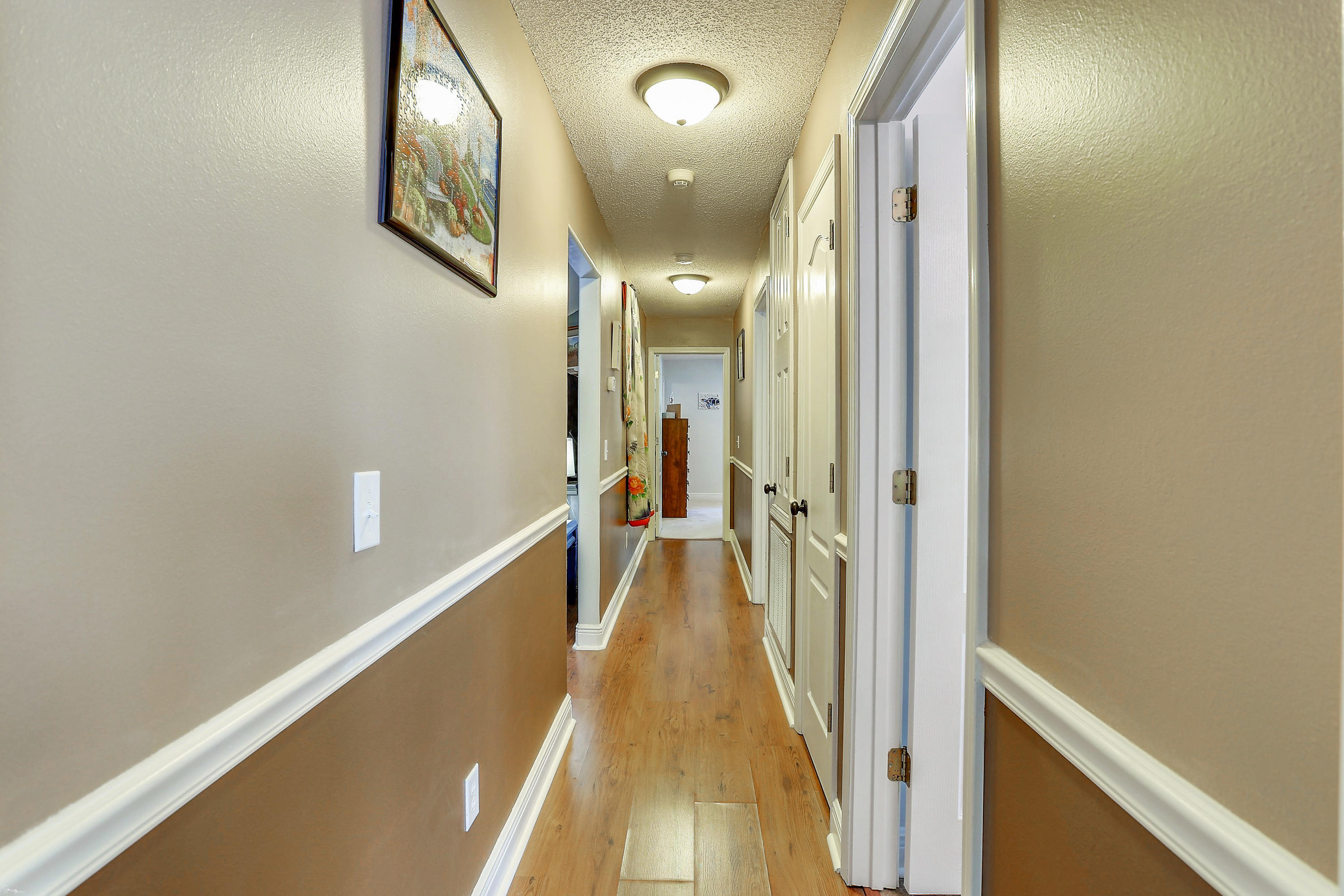 FOX VALLEY - Residential