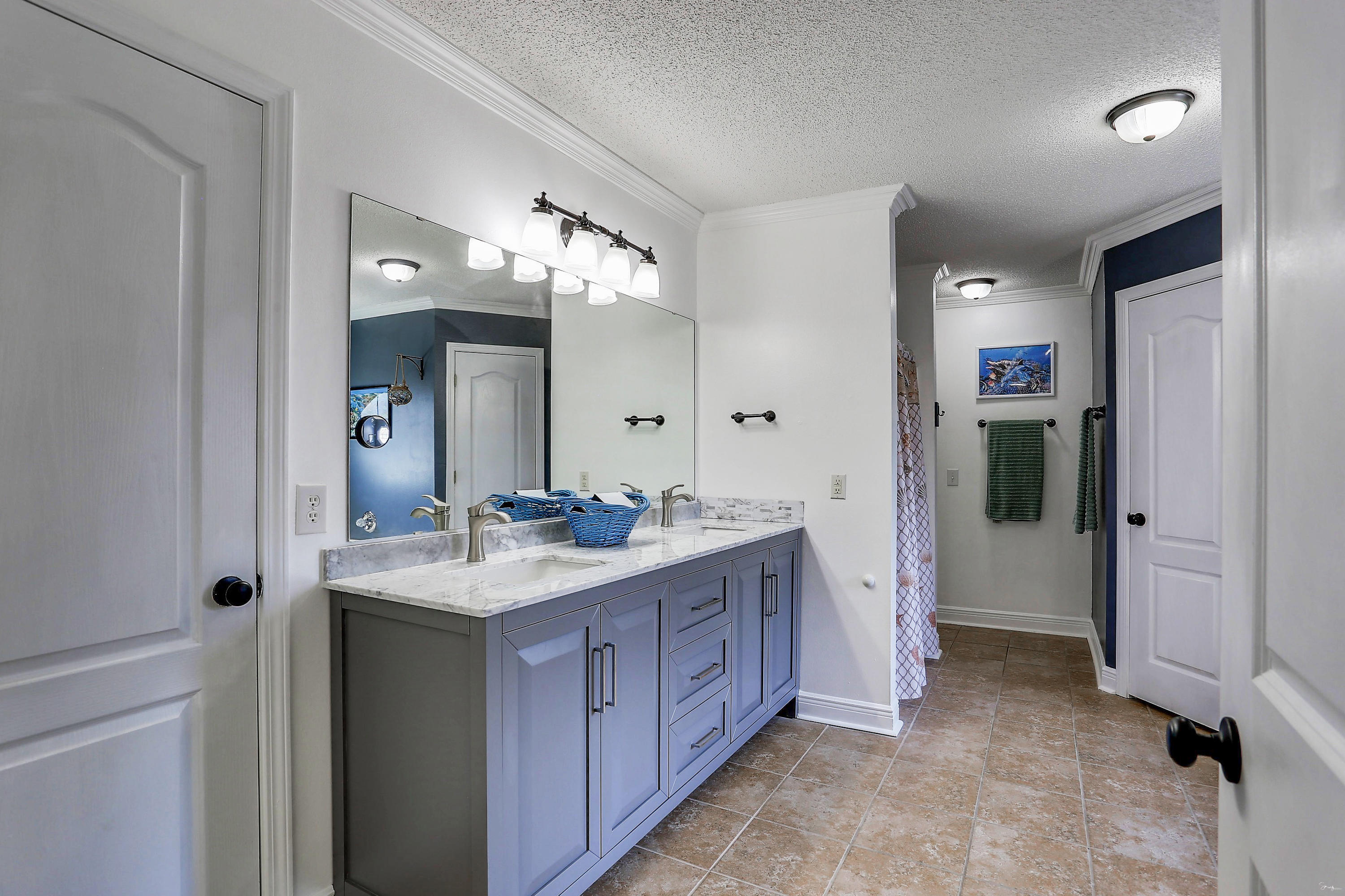 FOX VALLEY - Residential