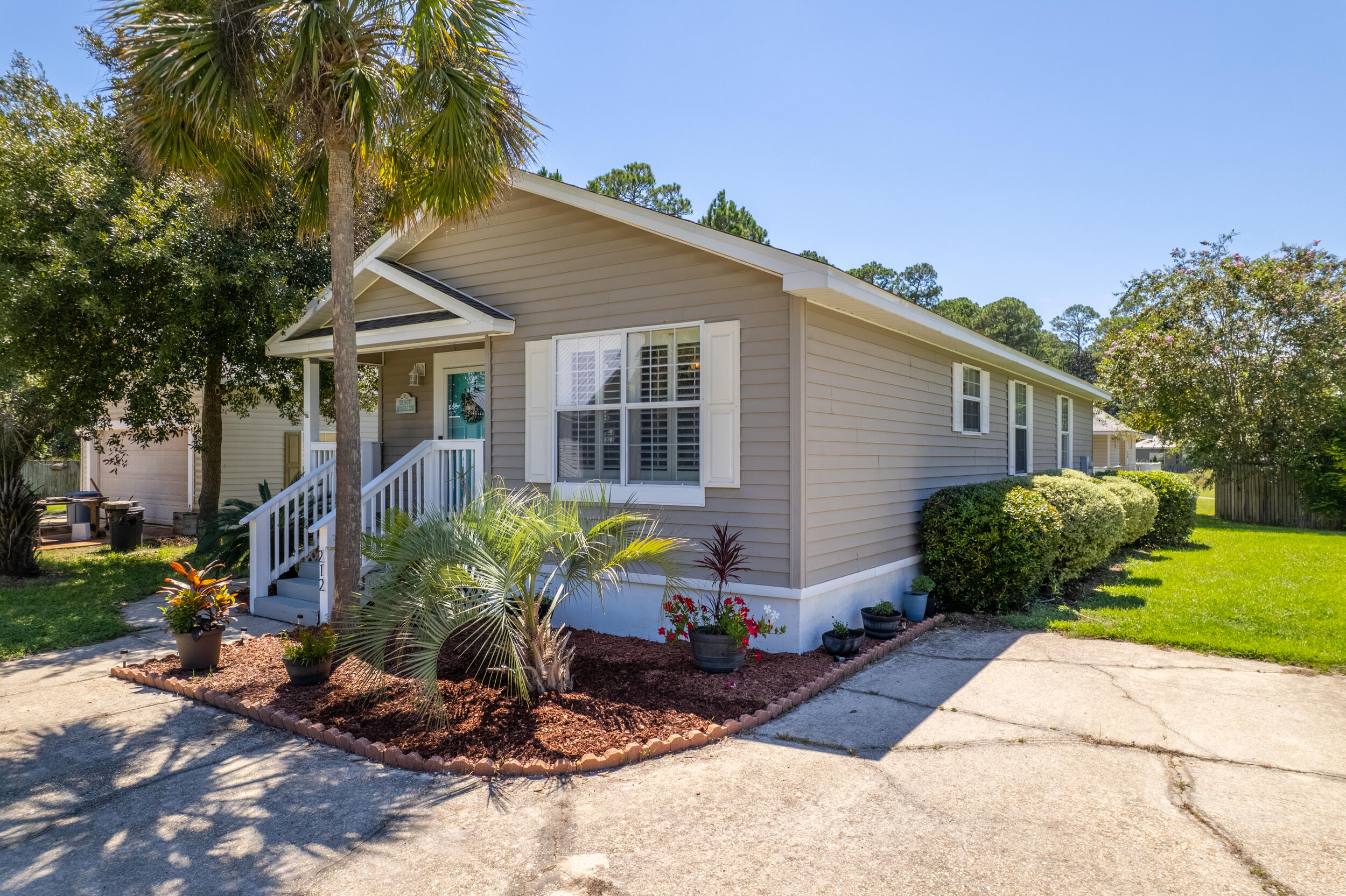PALMETTO PLANTATION - Residential