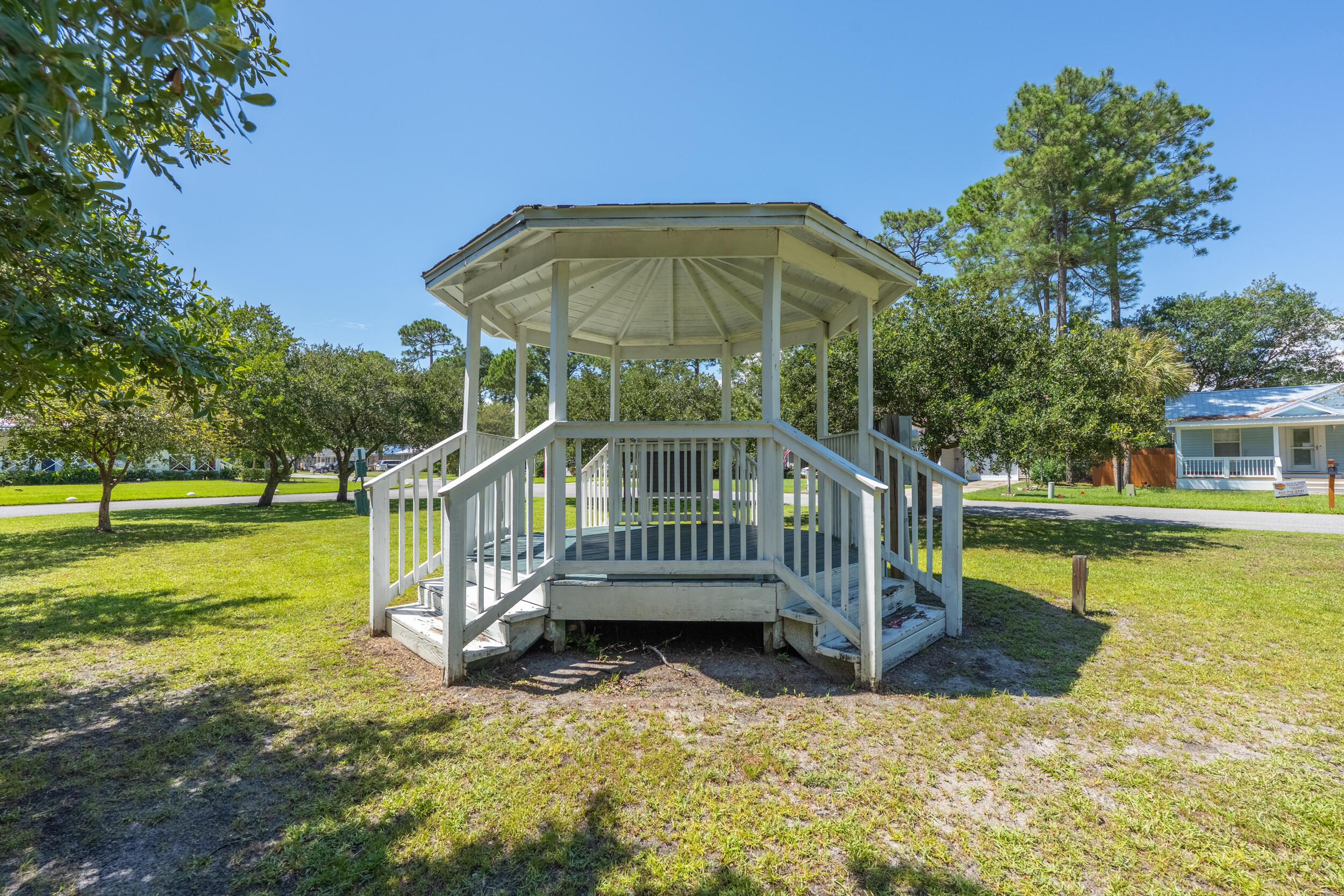 PALMETTO PLANTATION - Residential