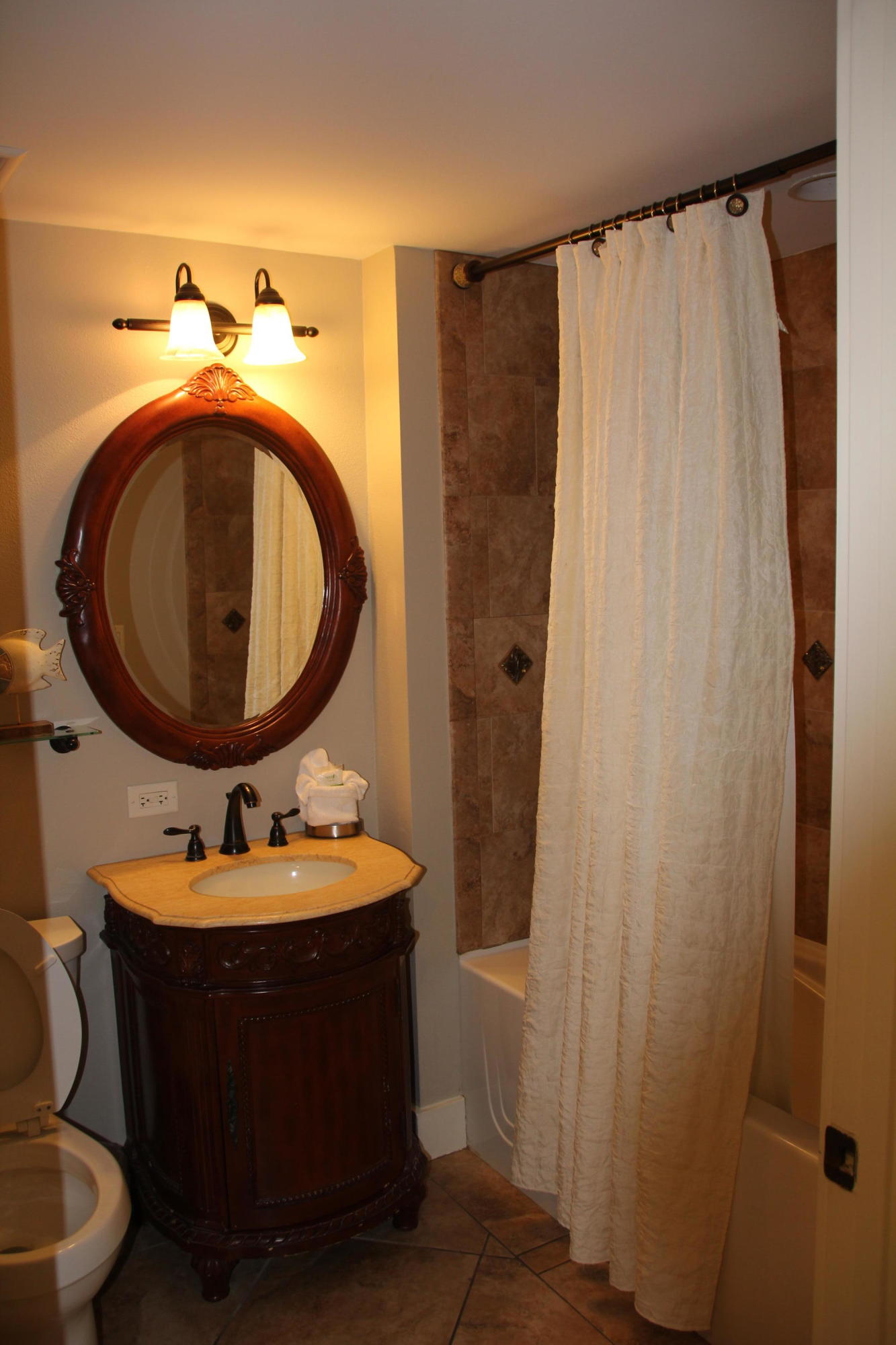 OBSERVATION POINT - Residential