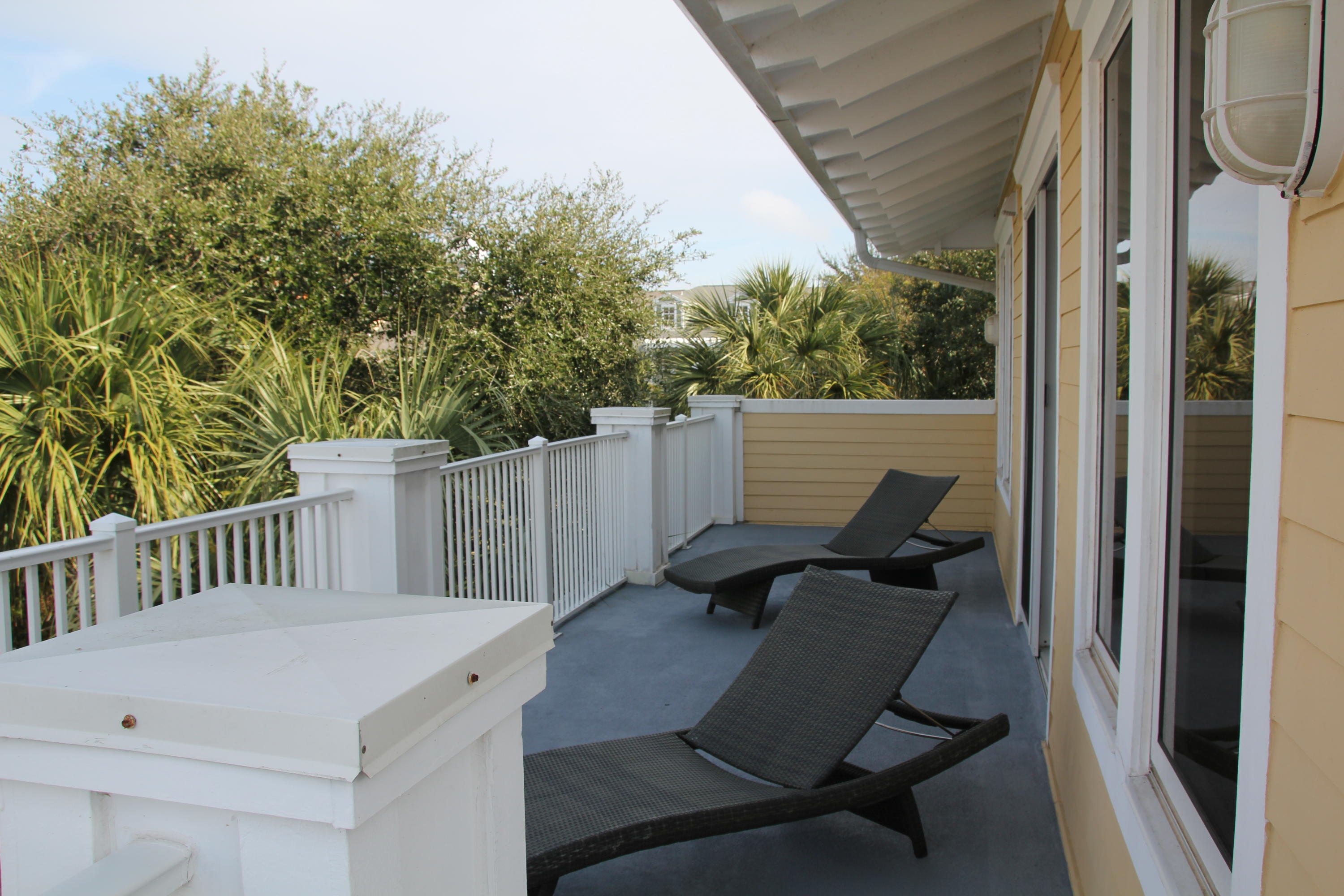 OBSERVATION POINT - Residential