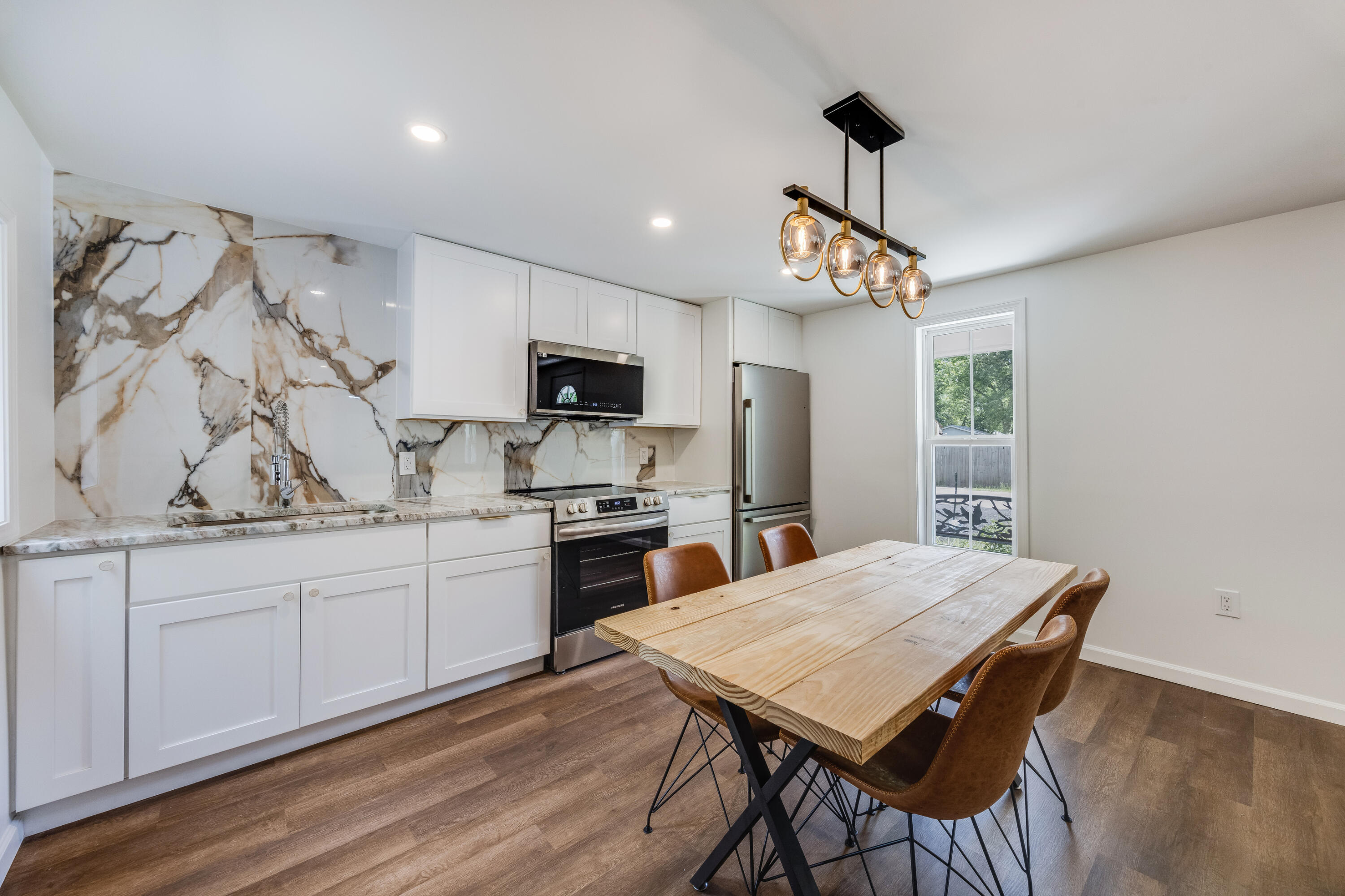 NO RECORDED SUBDIVISION - Residential