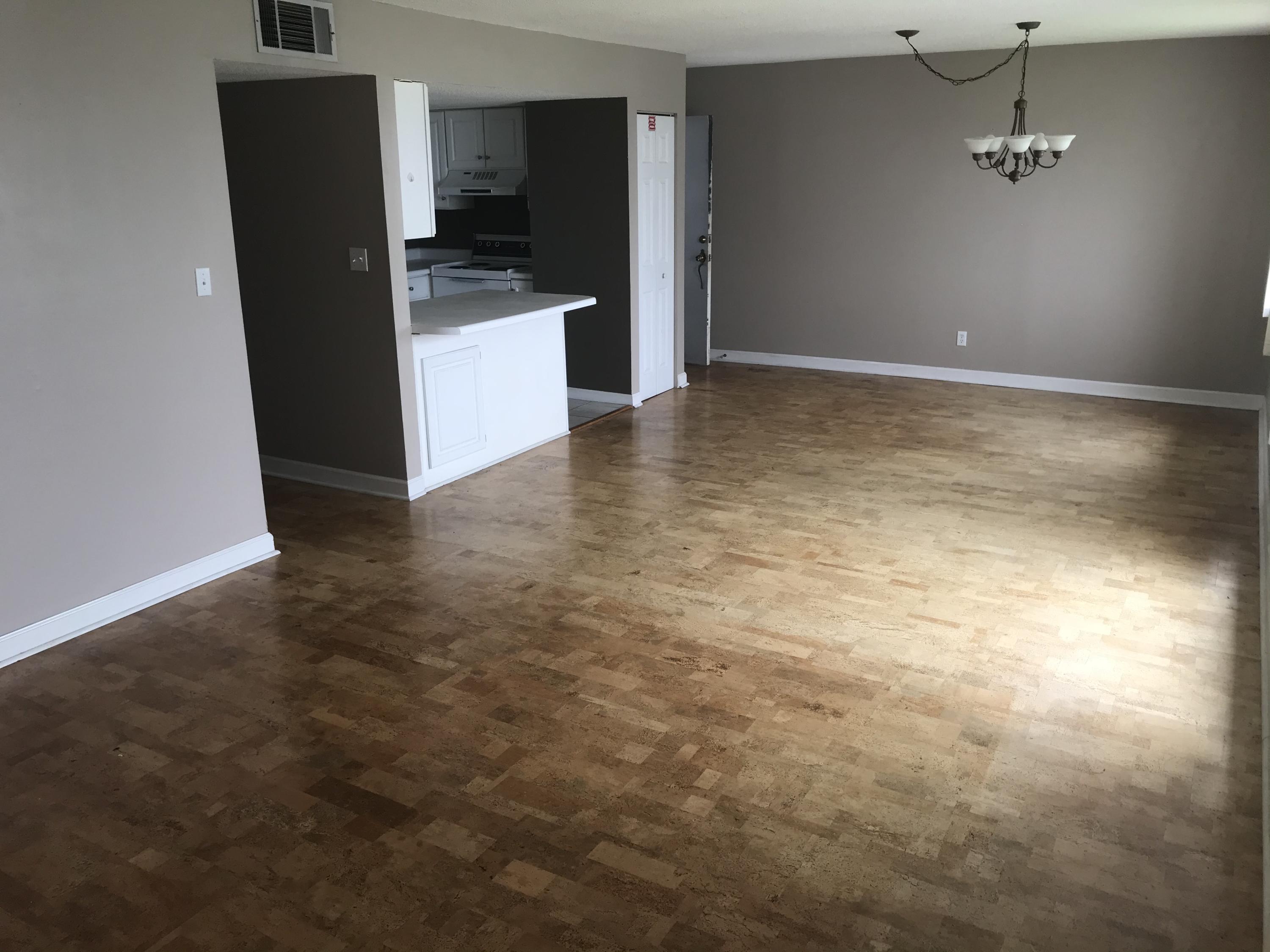 FINISTERRA CONDO - Residential