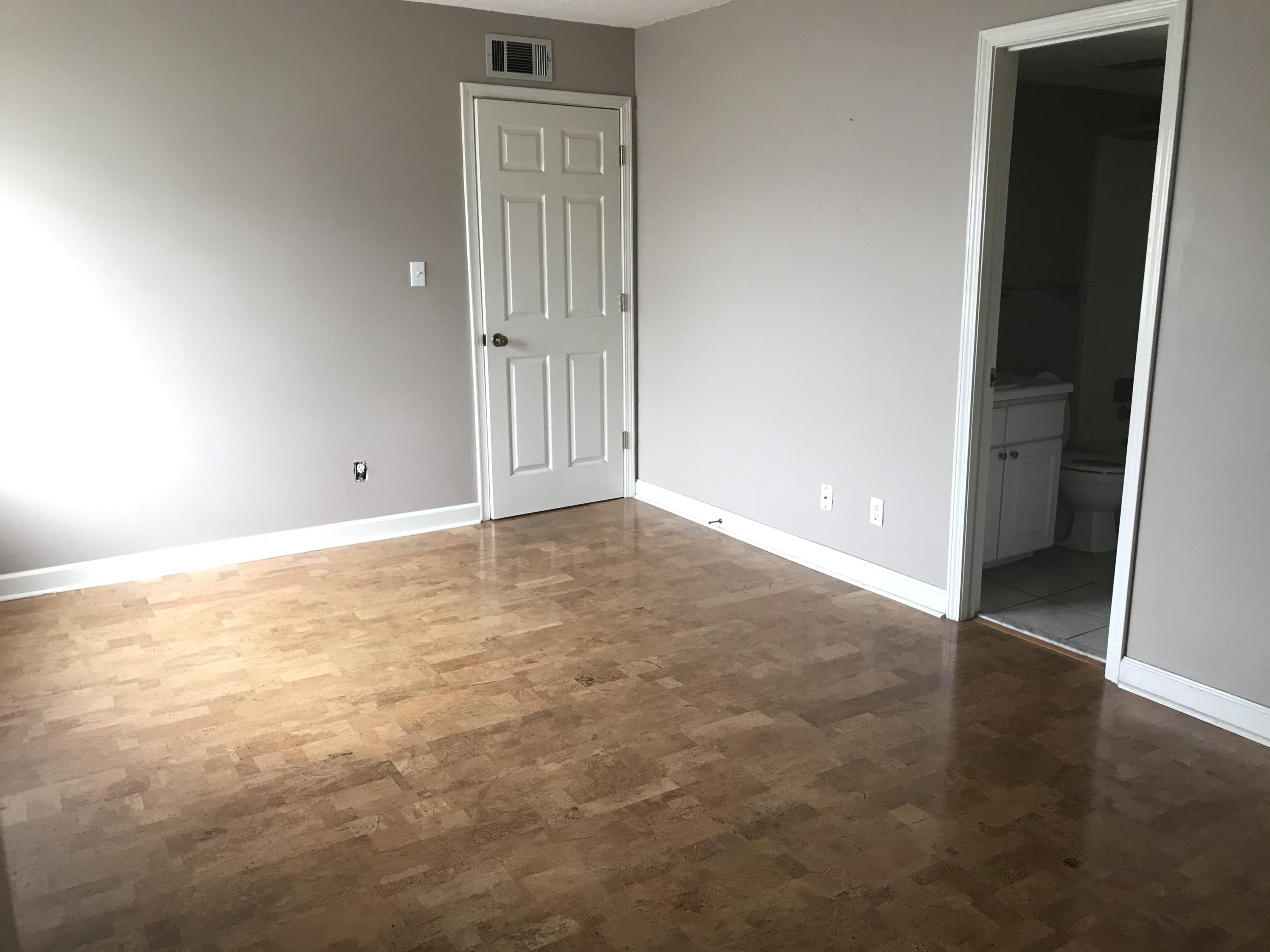 FINISTERRA CONDO - Residential