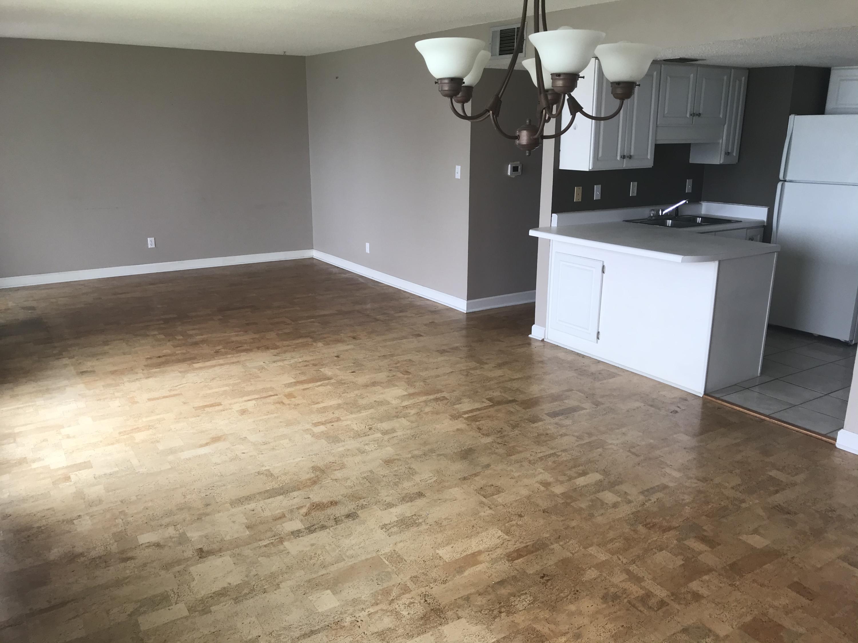 FINISTERRA CONDO - Residential